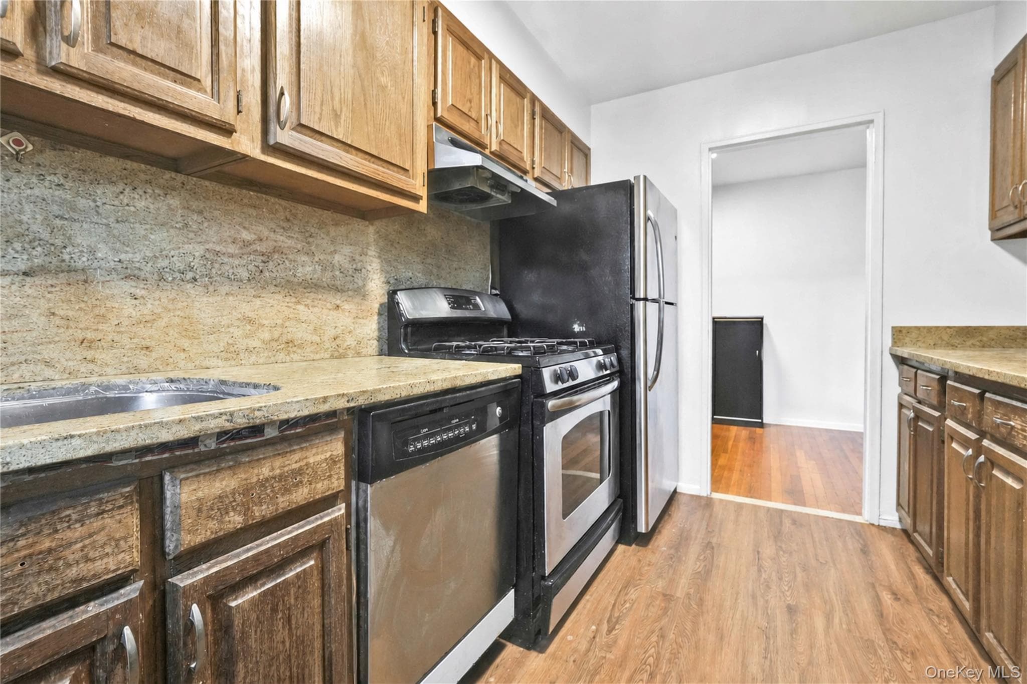 29-09 137th Street Unit: 3L thumbnail 13