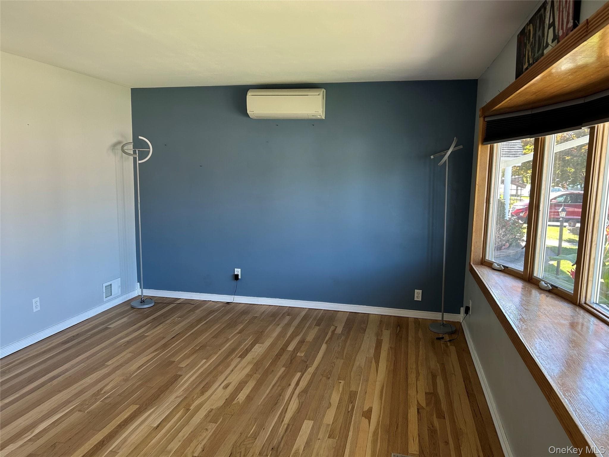 198 Dartmouth Drive thumbnail 6