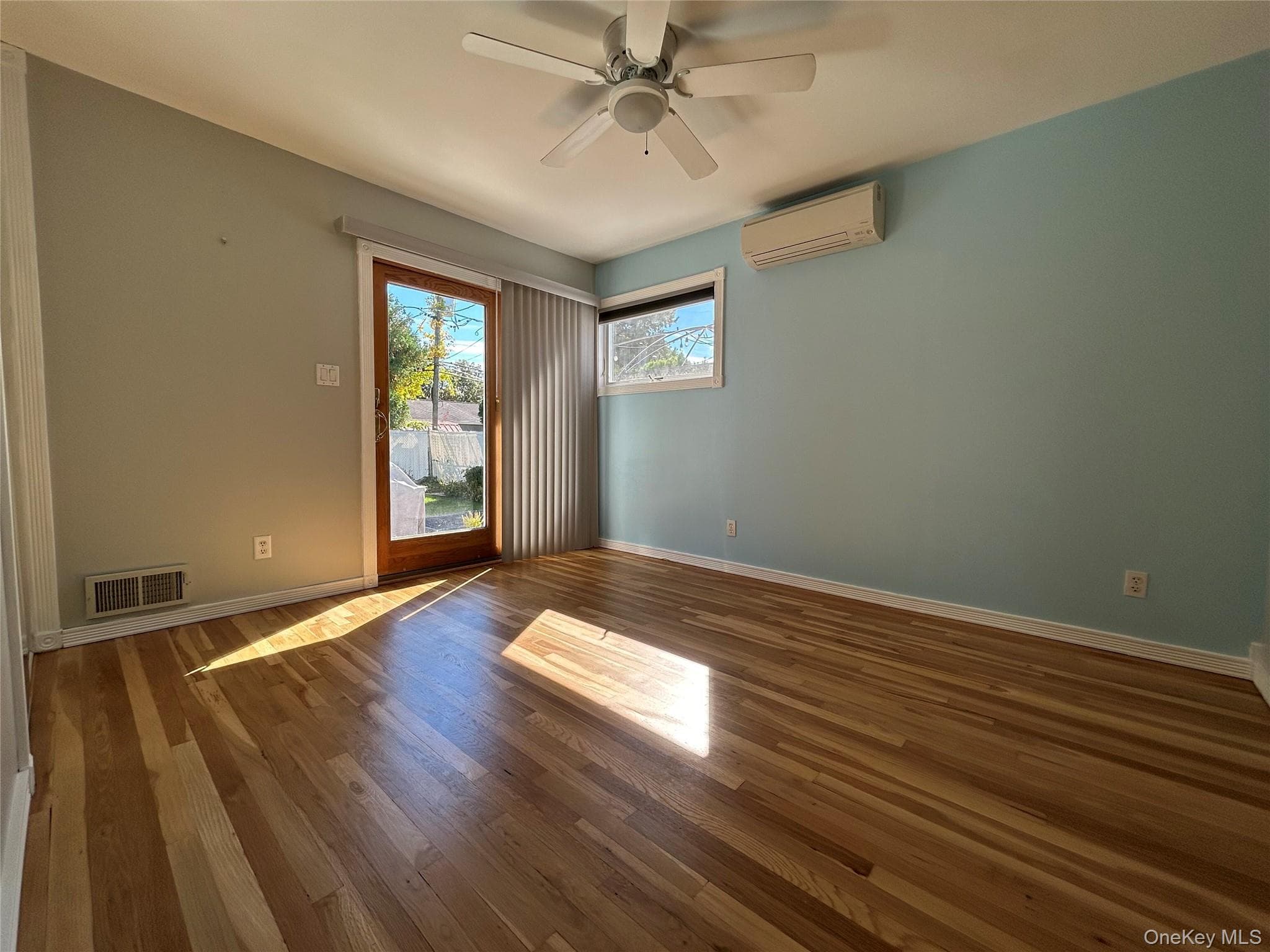 198 Dartmouth Drive thumbnail 8