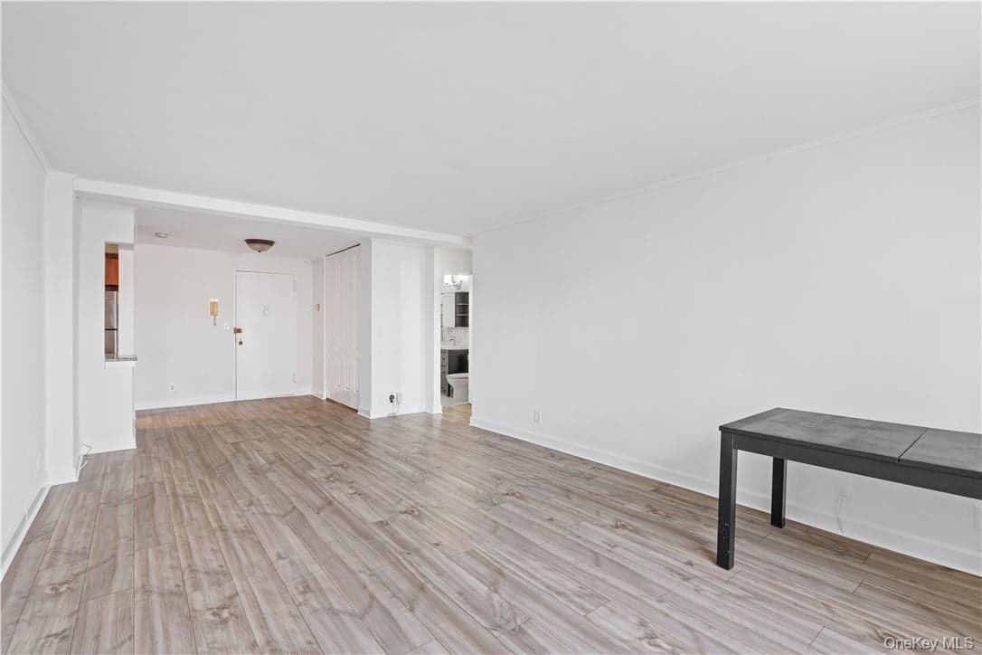 25 Franklin Avenue Unit: 2O thumbnail 3