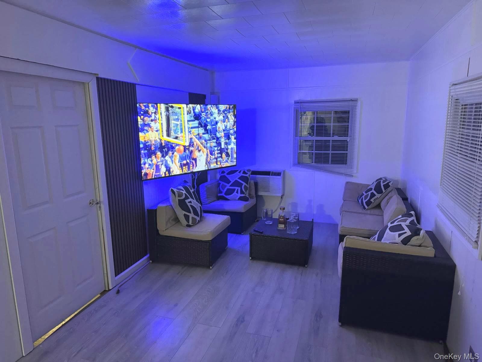 525 Riverleigh Ave Ave Unit: C7 thumbnail 4