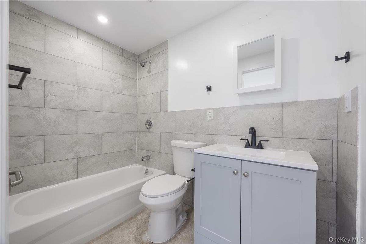 2740 Sexton Place thumbnail 16