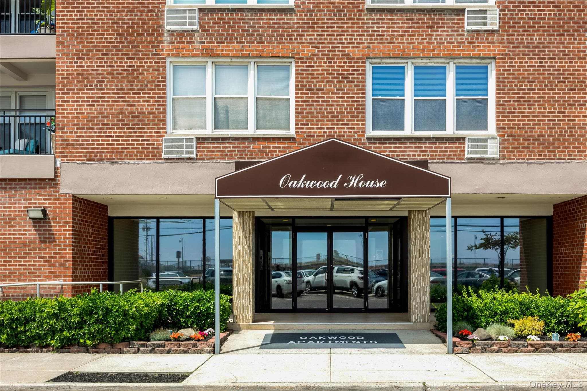 1 E Broadway Unit: 4R thumbnail 16