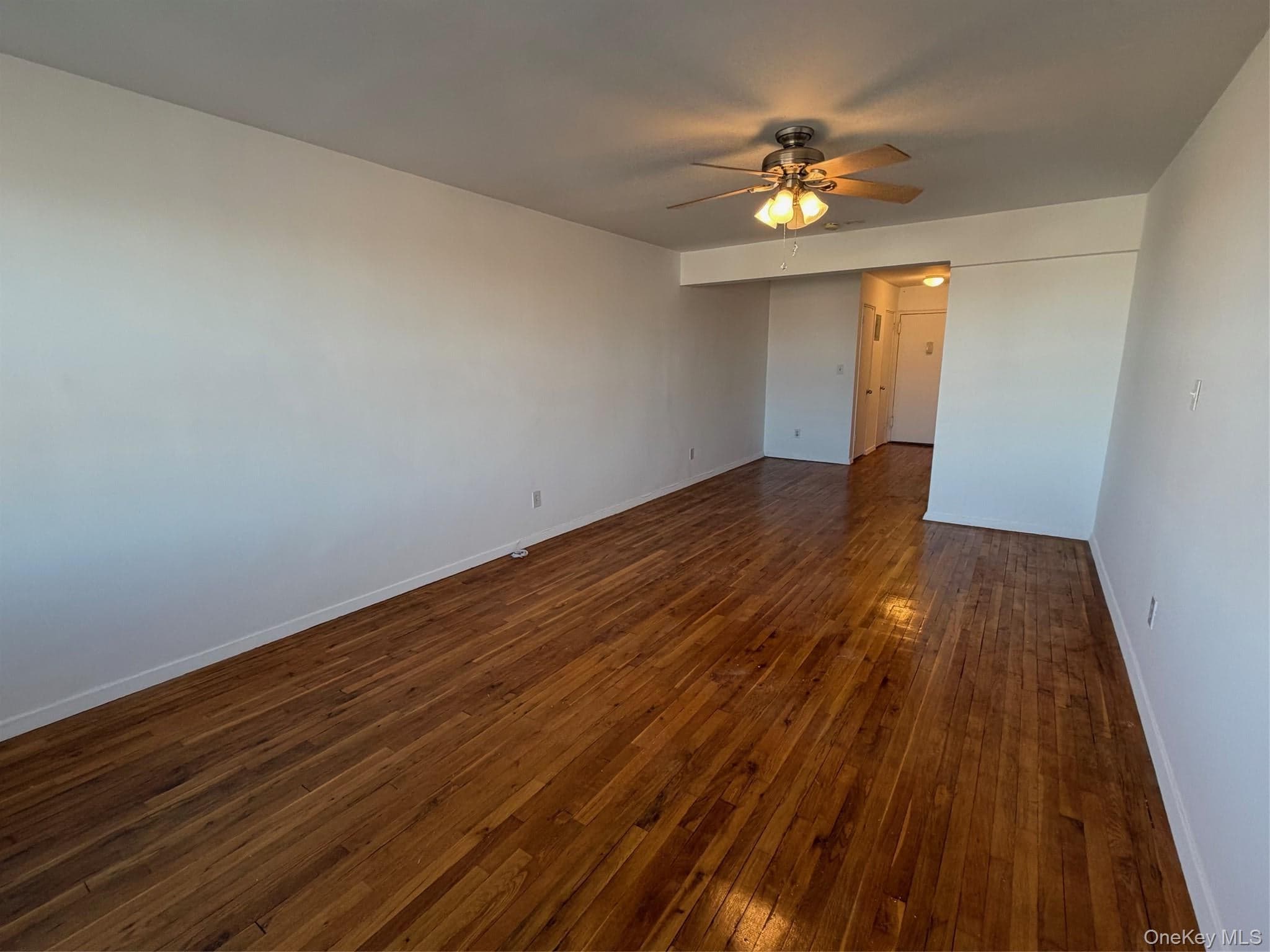 1 E Broadway Unit: 4R thumbnail 9