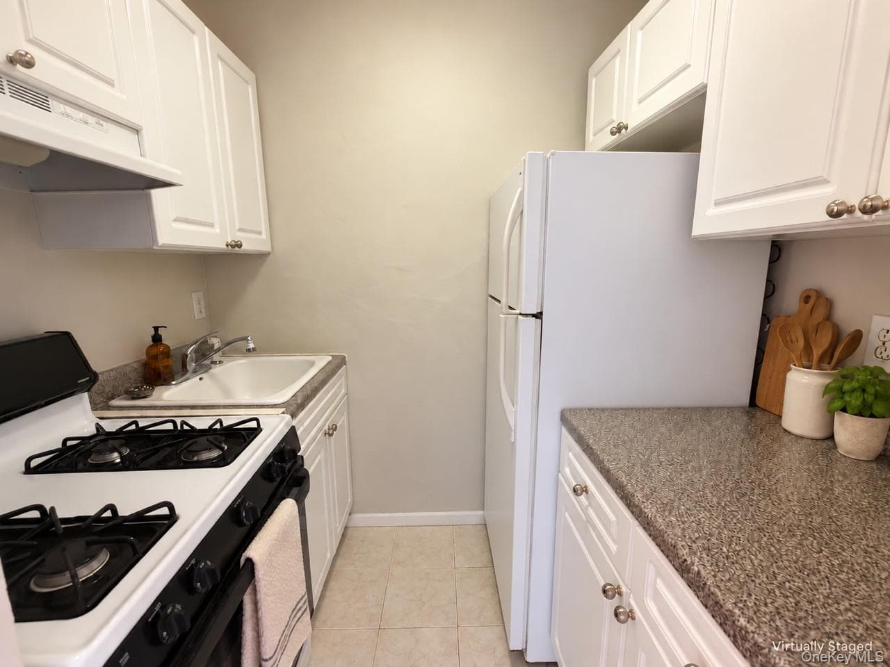 1 E Broadway Unit: 4R thumbnail 14