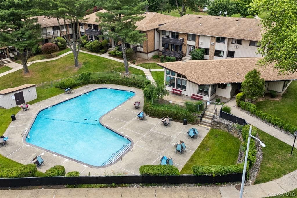 167 Sierra Vista Lane thumbnail 13