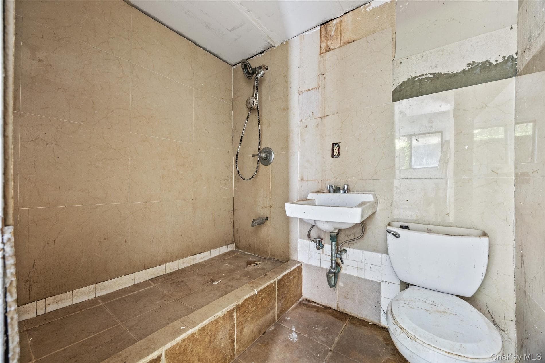 140-14 33rd Avenue Unit: 101 thumbnail 14
