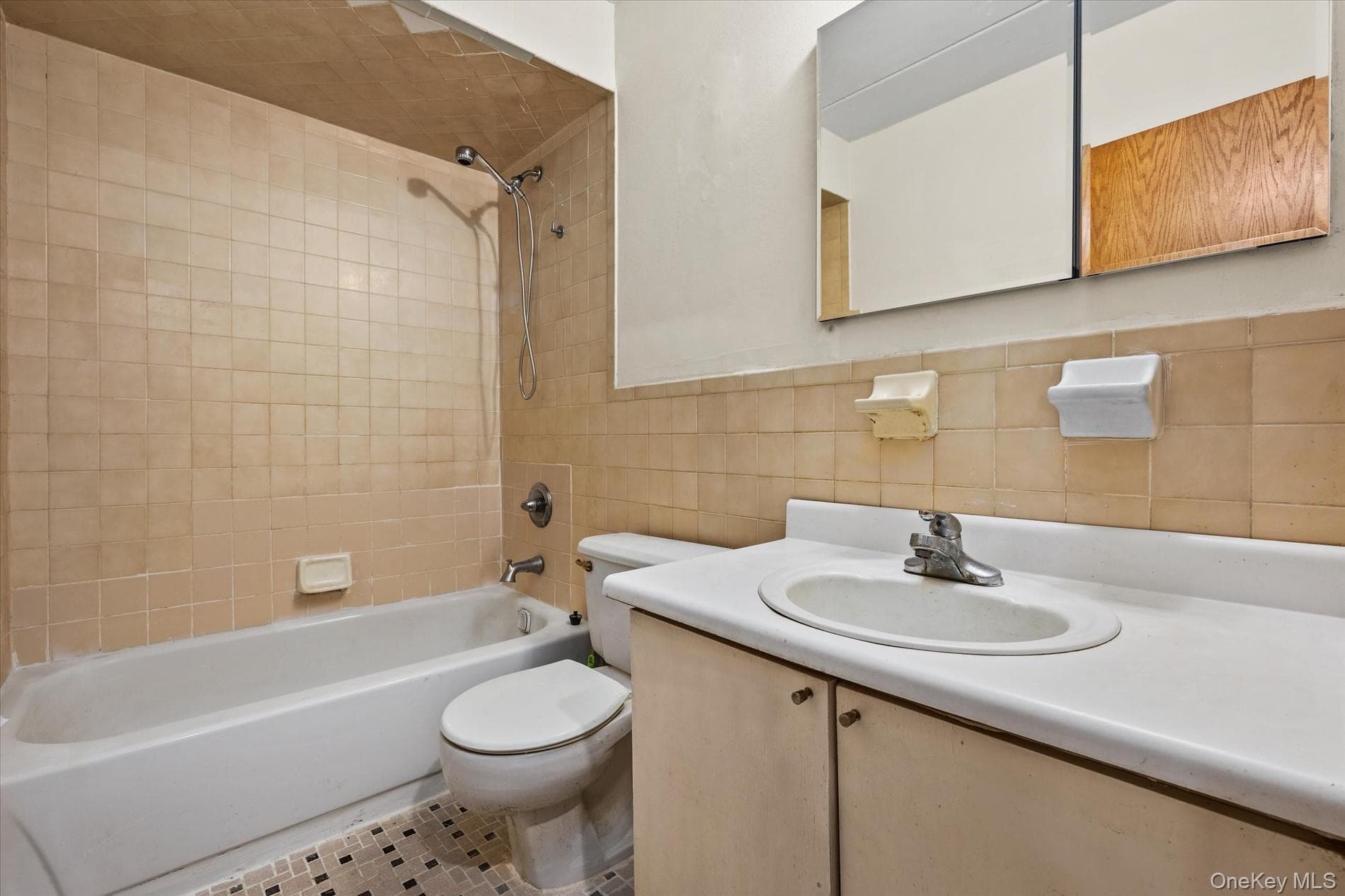 140-14 33rd Avenue Unit: 101 thumbnail 8