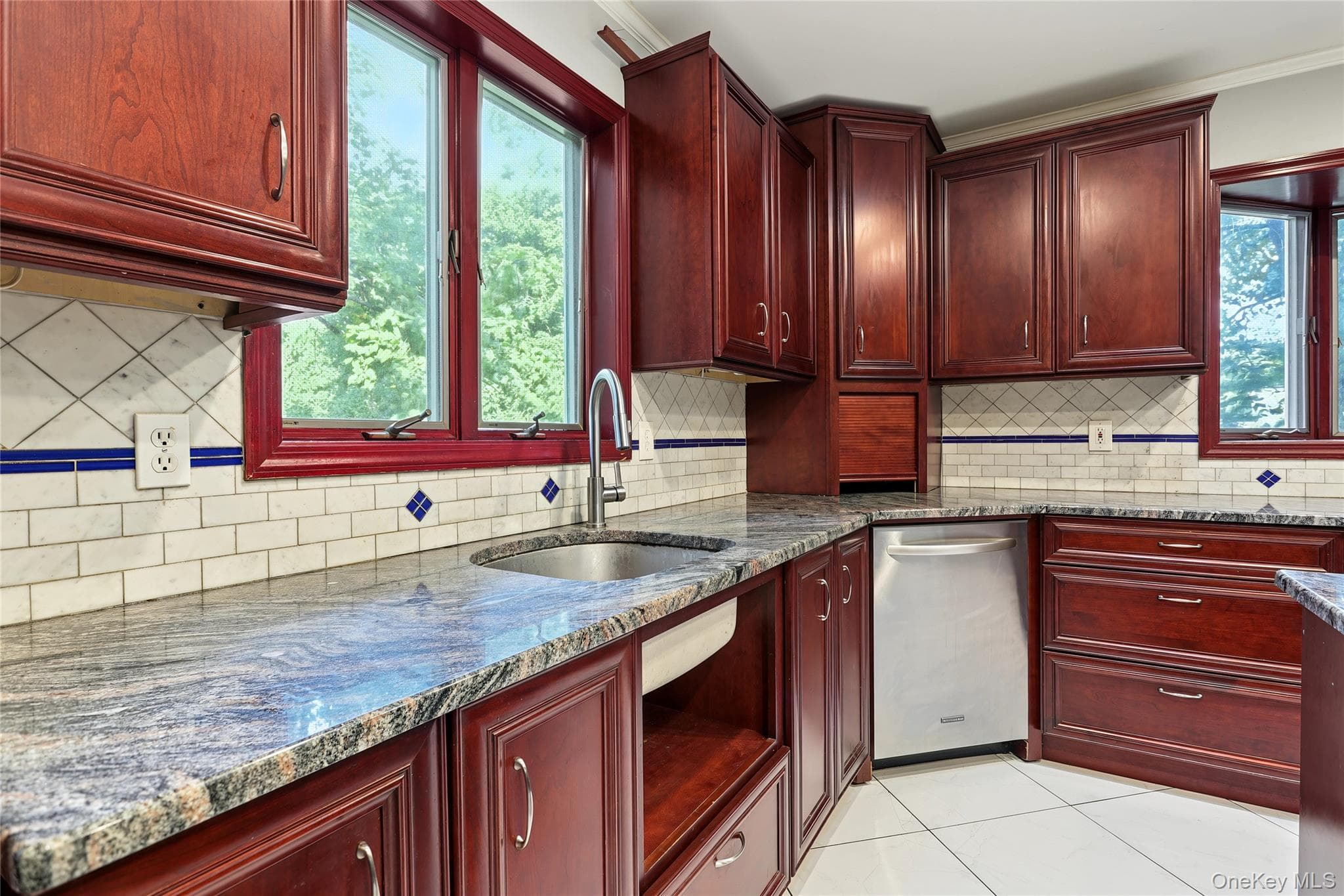 19 Farview Terrace thumbnail 11