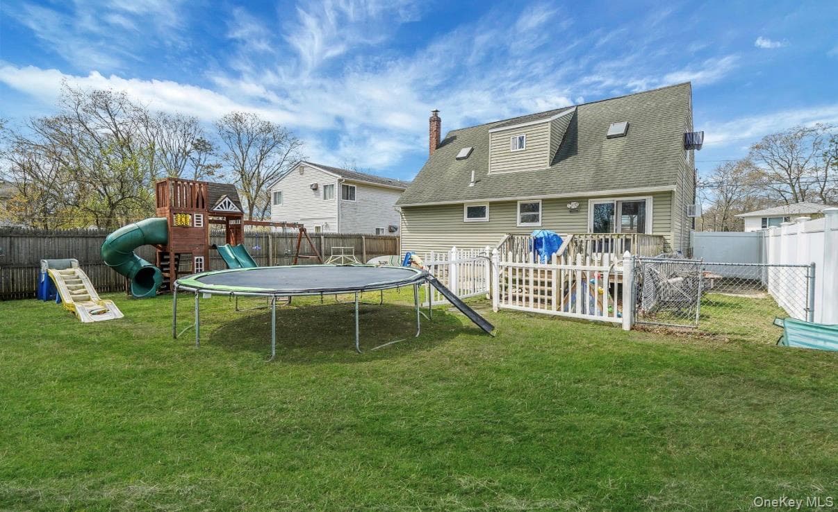 15 Maplewood Drive thumbnail 4