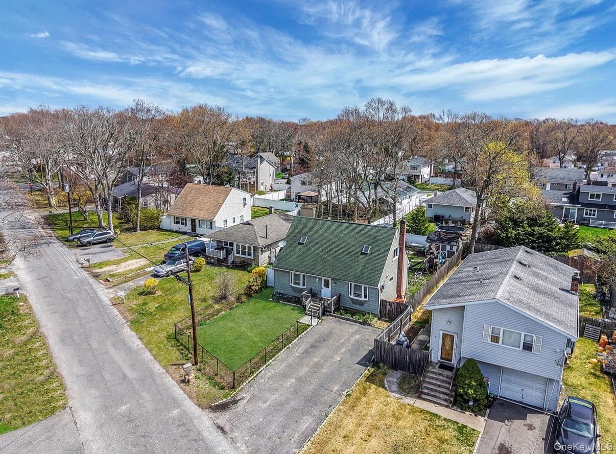15 Maplewood Drive thumbnail 7