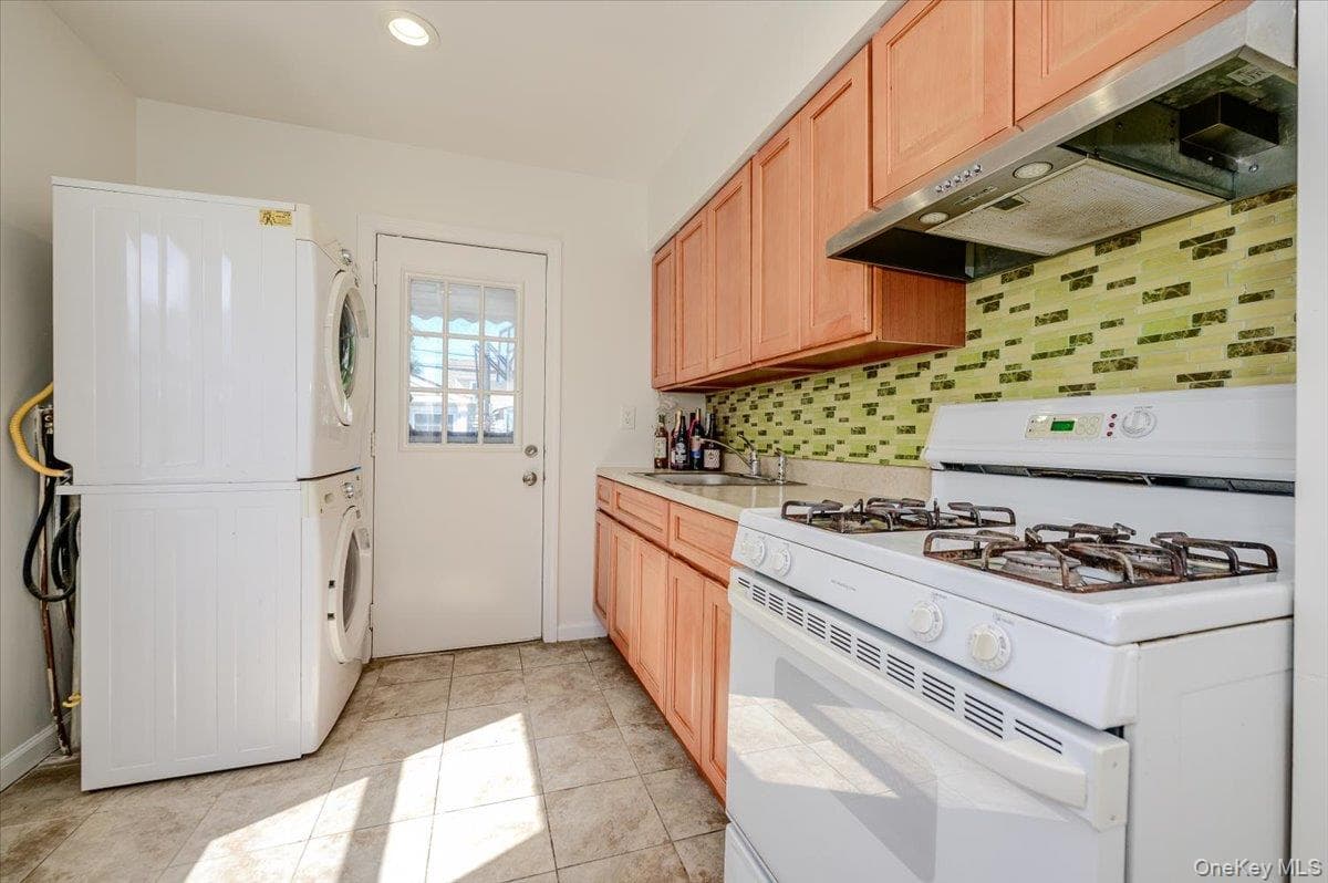 1258 Waverly Street thumbnail 6