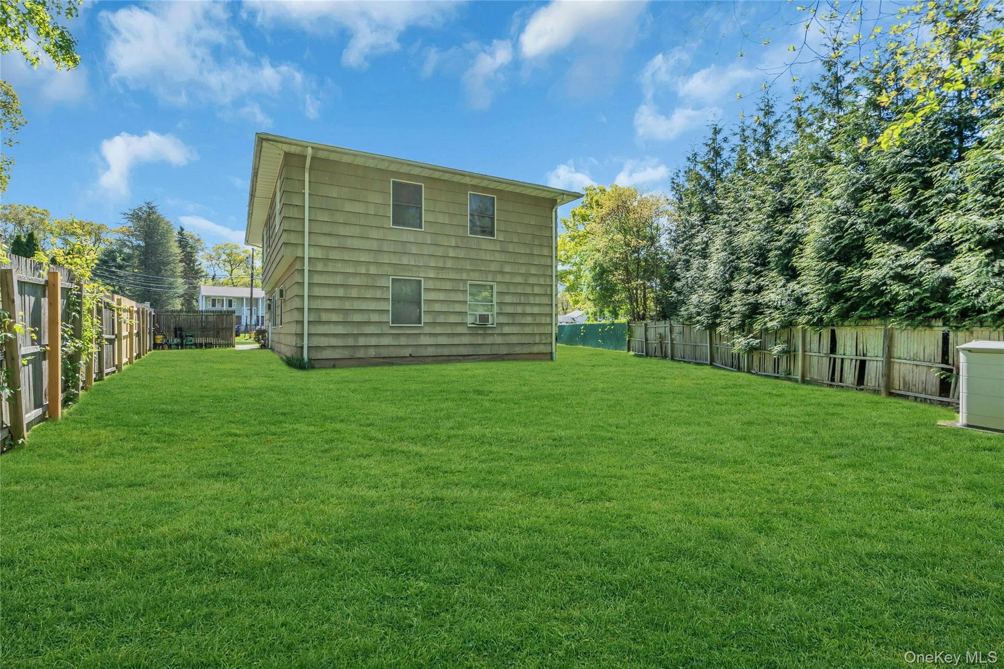 106 Summit Drive thumbnail 23