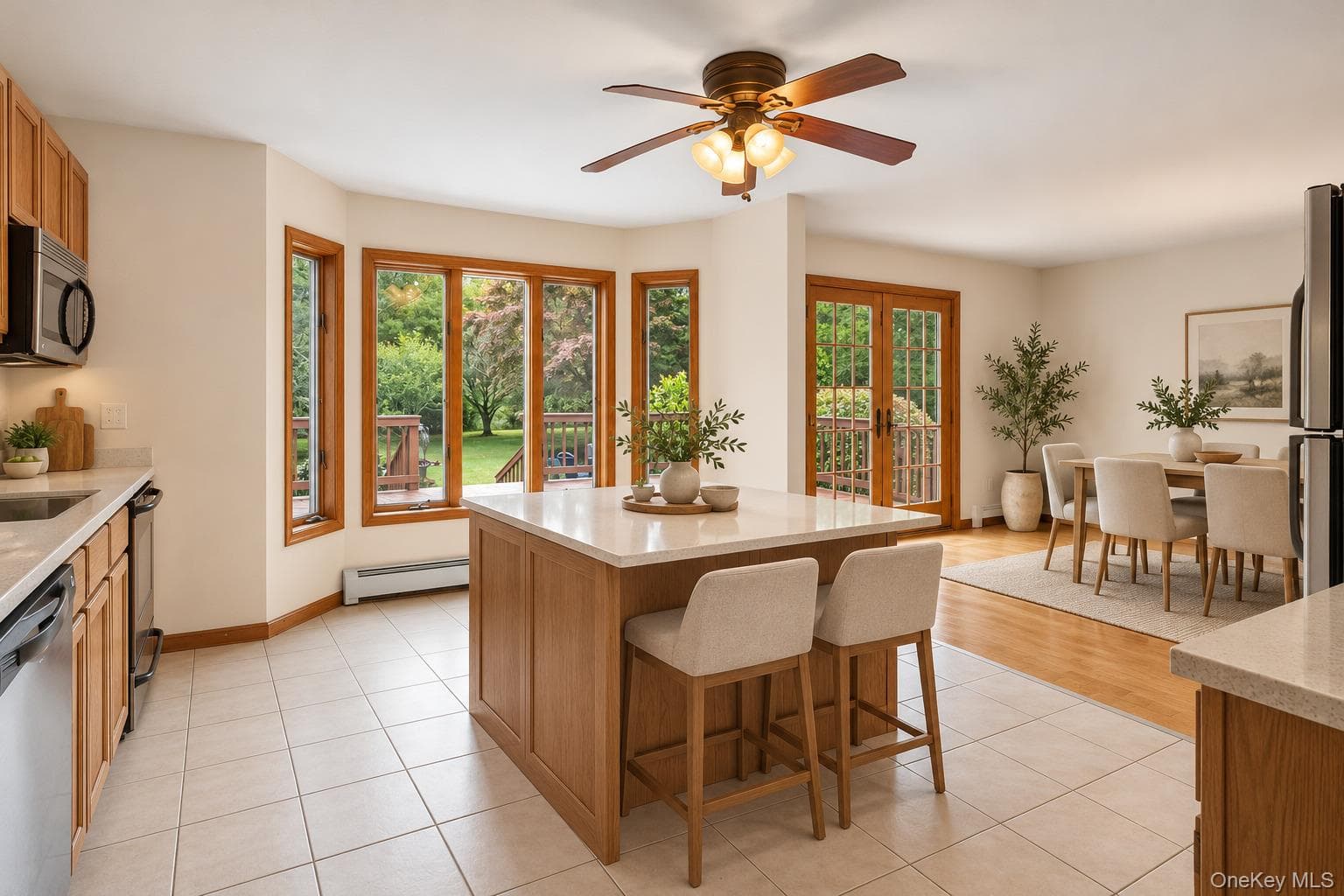 2380 Laurel Avenue thumbnail 6