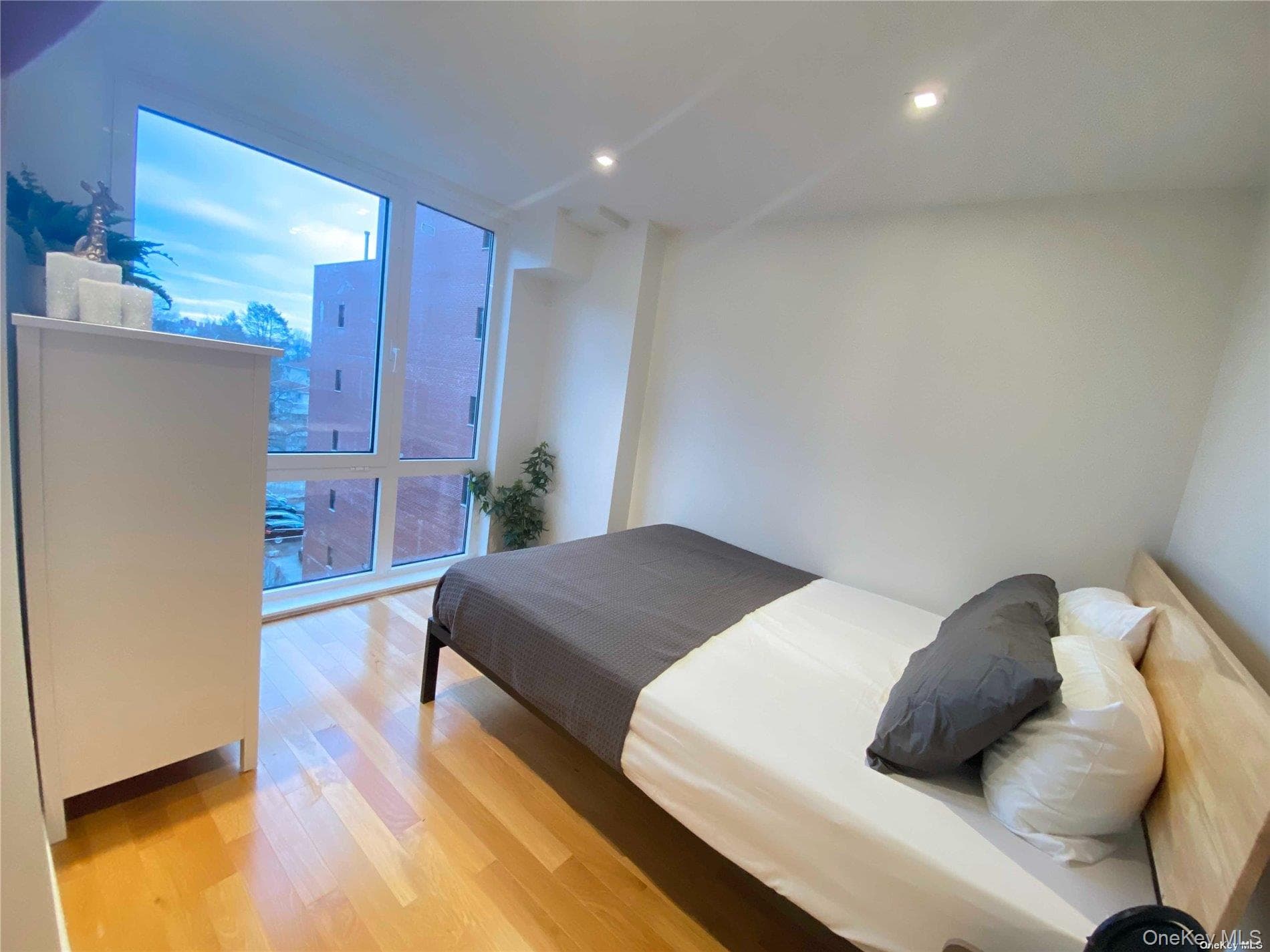 42-23 Parsons Boulevard Unit: 1E thumbnail 25