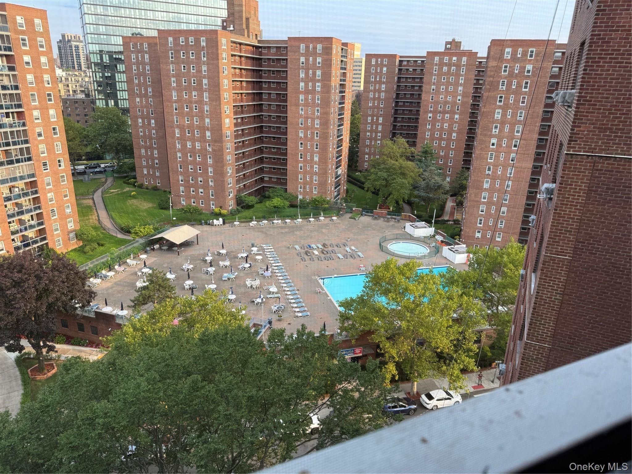 61-55 98th Street Unit: 14F thumbnail 12