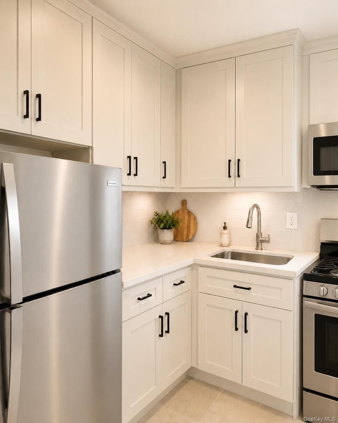 61-55 98th Street Unit: 14F thumbnail 9