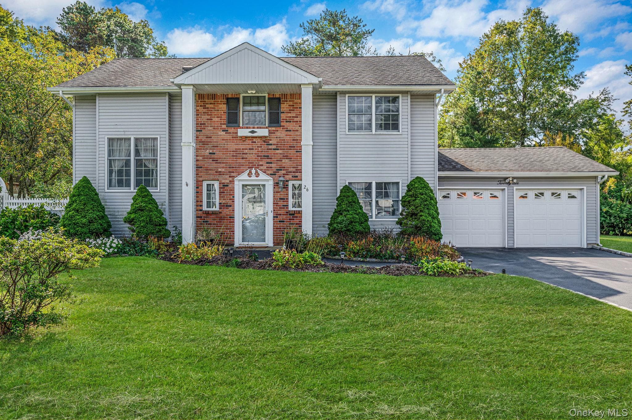 26 Bradley Drive photo 1
