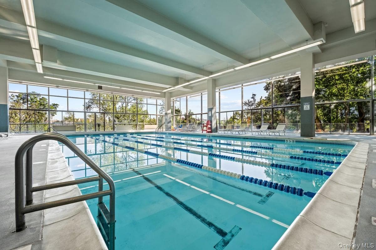 2500 Johnson Avenue Unit: 2NP thumbnail 36