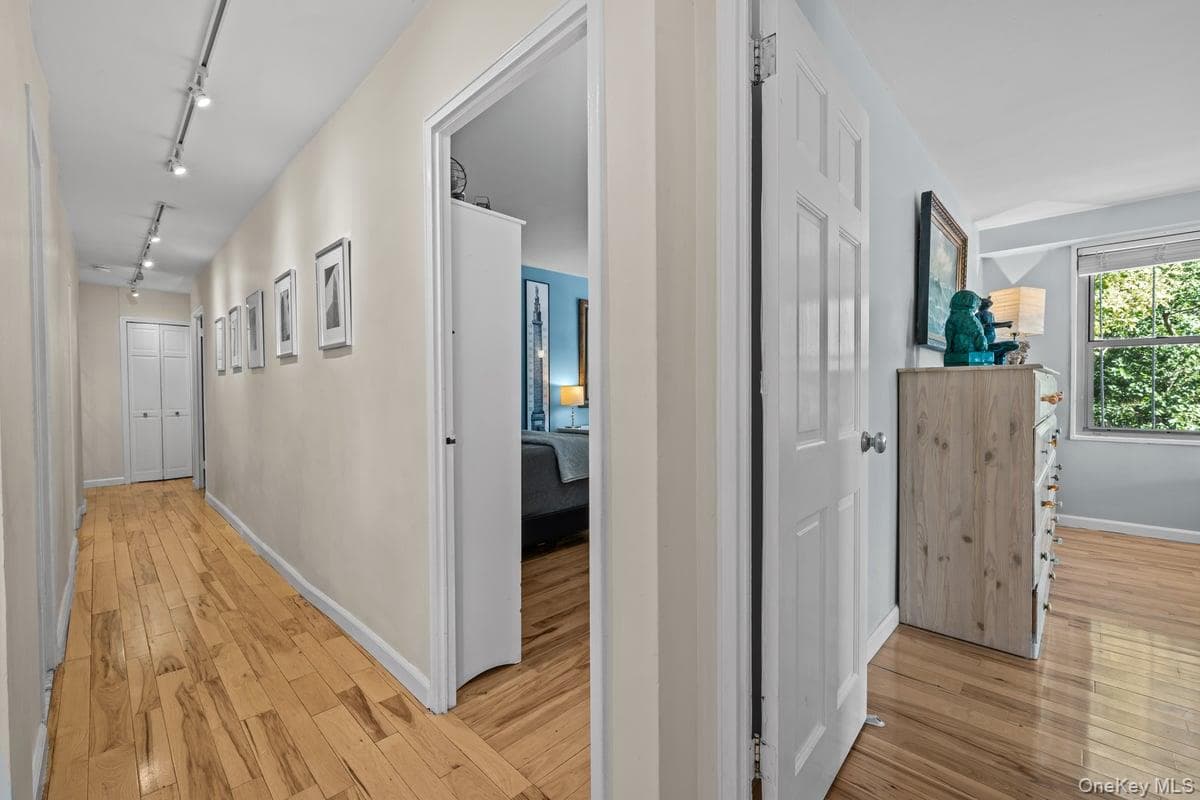 2500 Johnson Avenue Unit: 2NP thumbnail 22