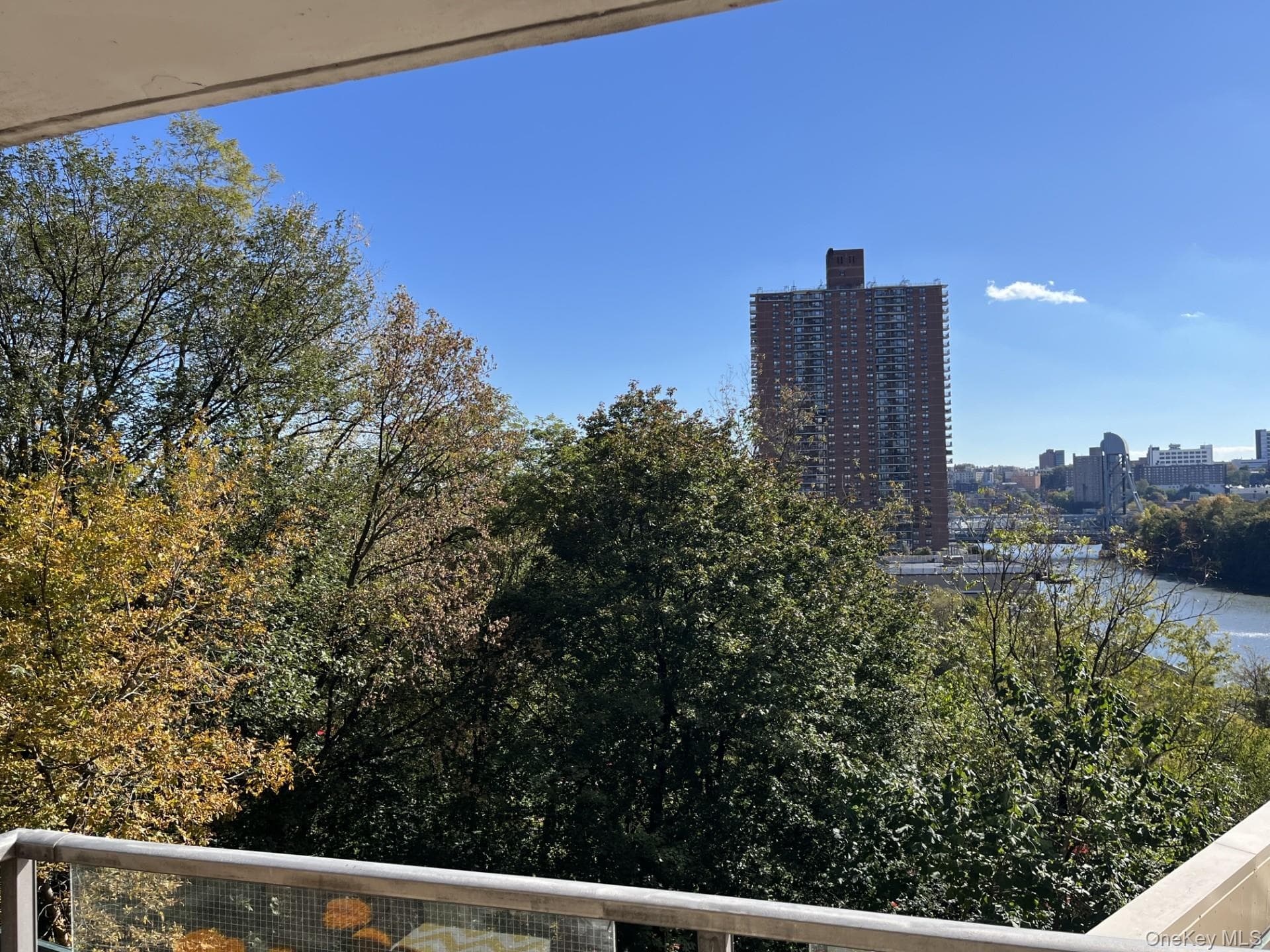 2500 Johnson Avenue Unit: 2NP thumbnail 25