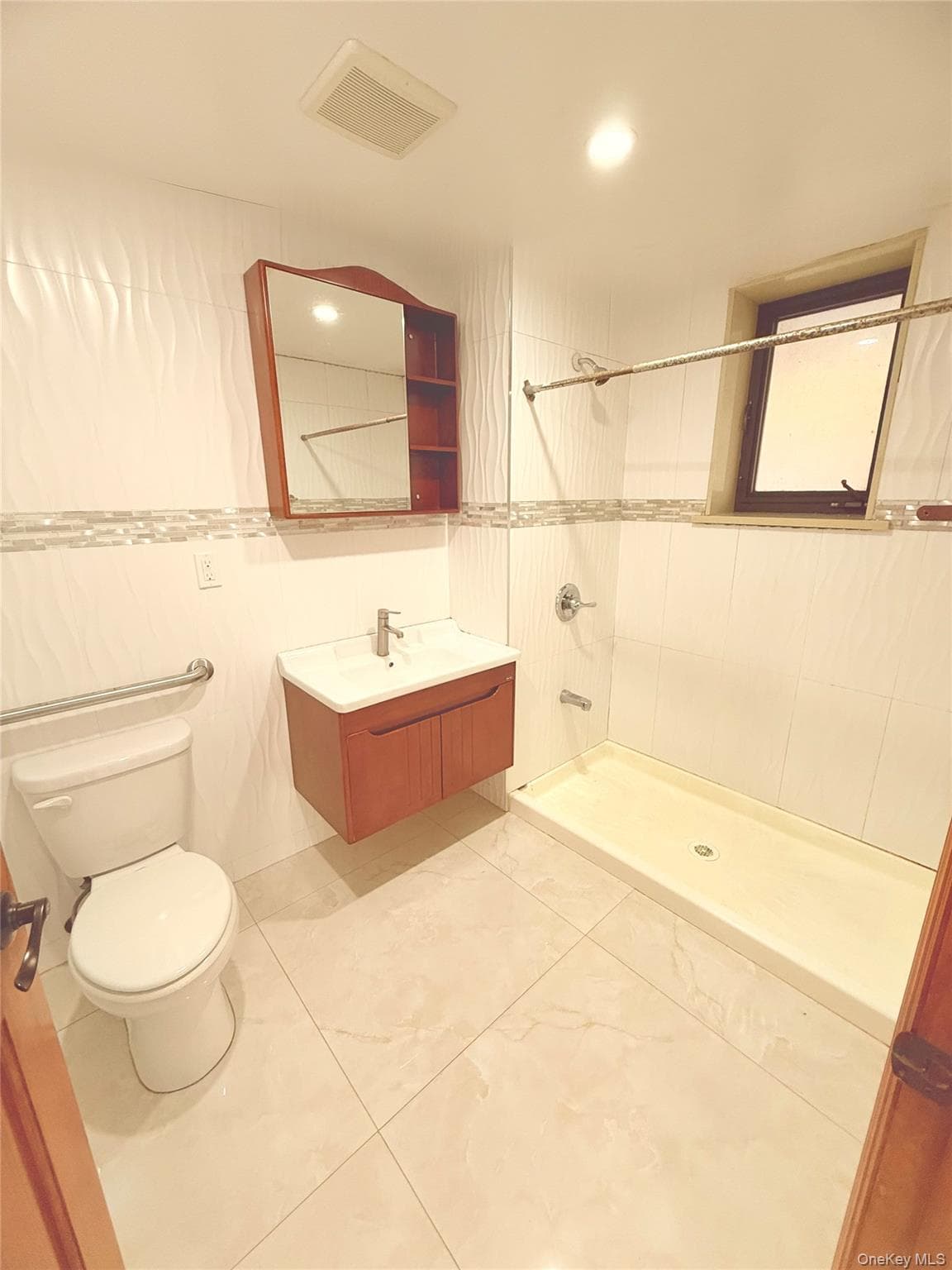 108-38 41st Avenue Unit: 1A thumbnail 5