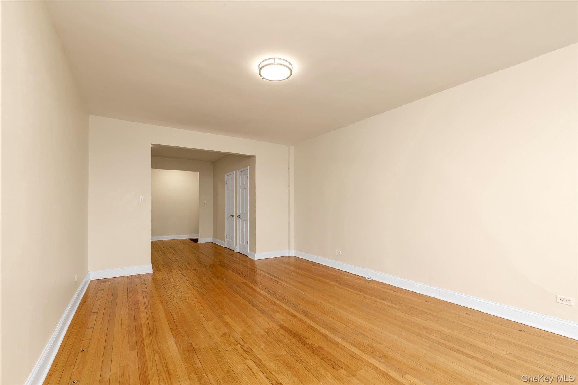 92-11 35th Avenue Unit: 5E thumbnail 9