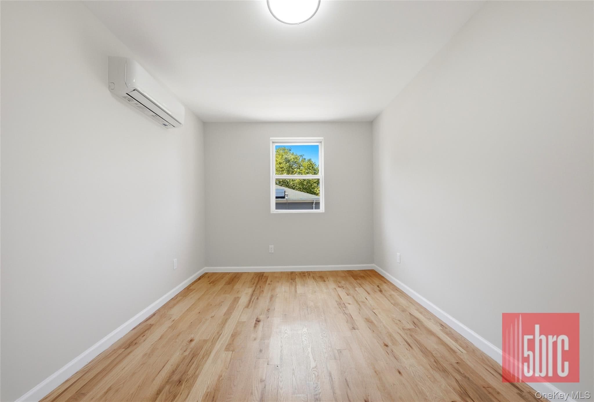 1204 E 72nd Street thumbnail 24