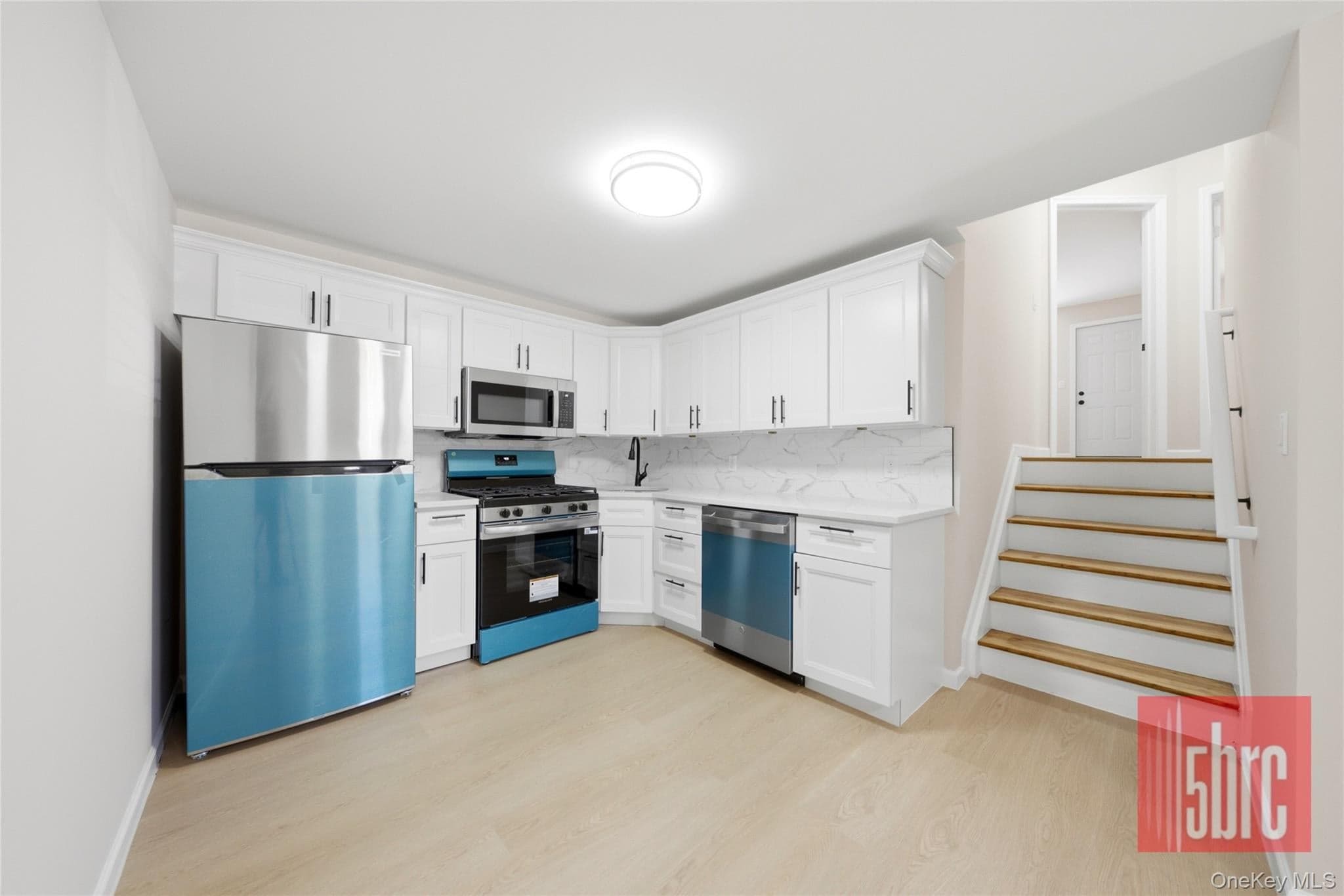 1204 E 72nd Street thumbnail 9