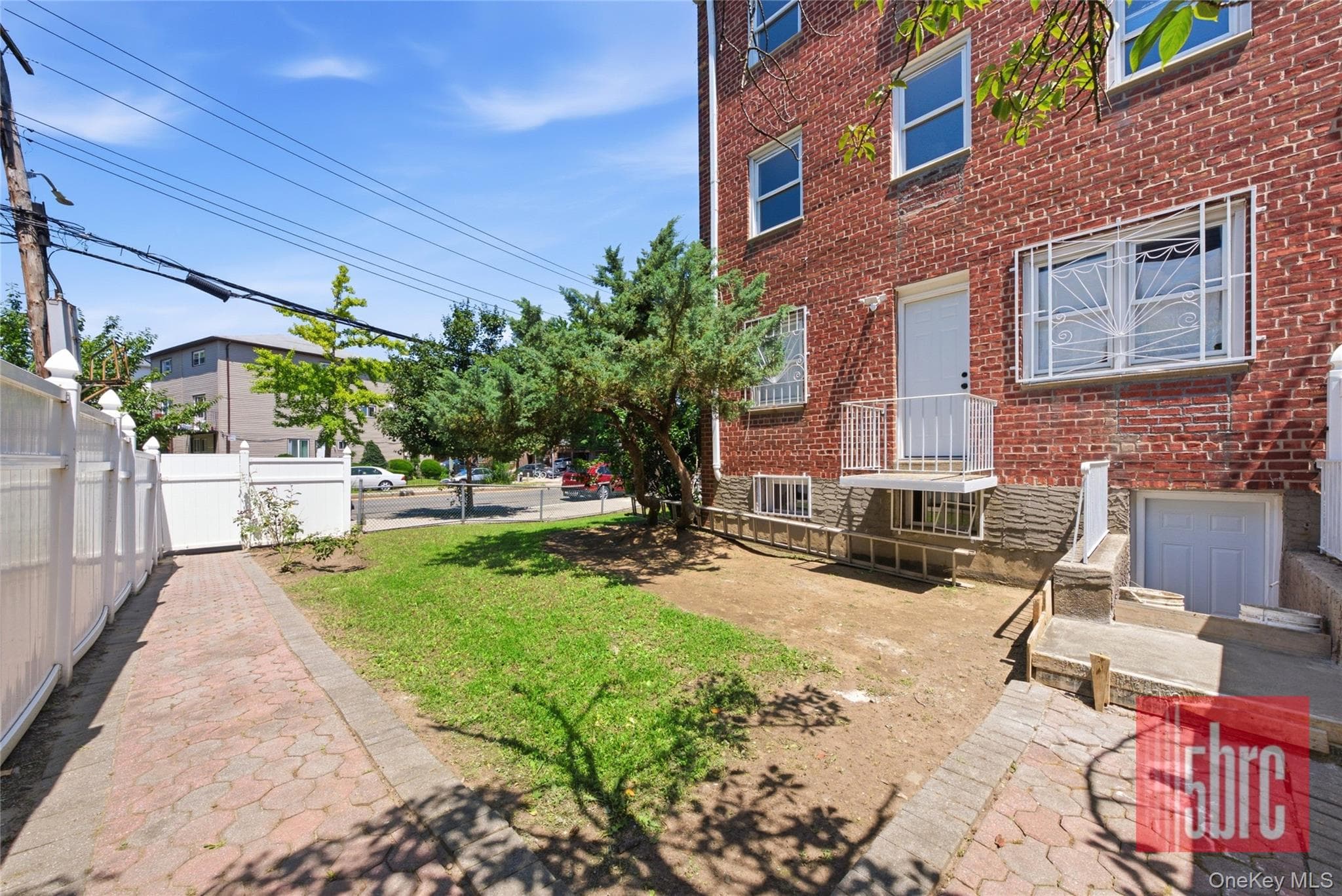 1204 E 72nd Street thumbnail 31