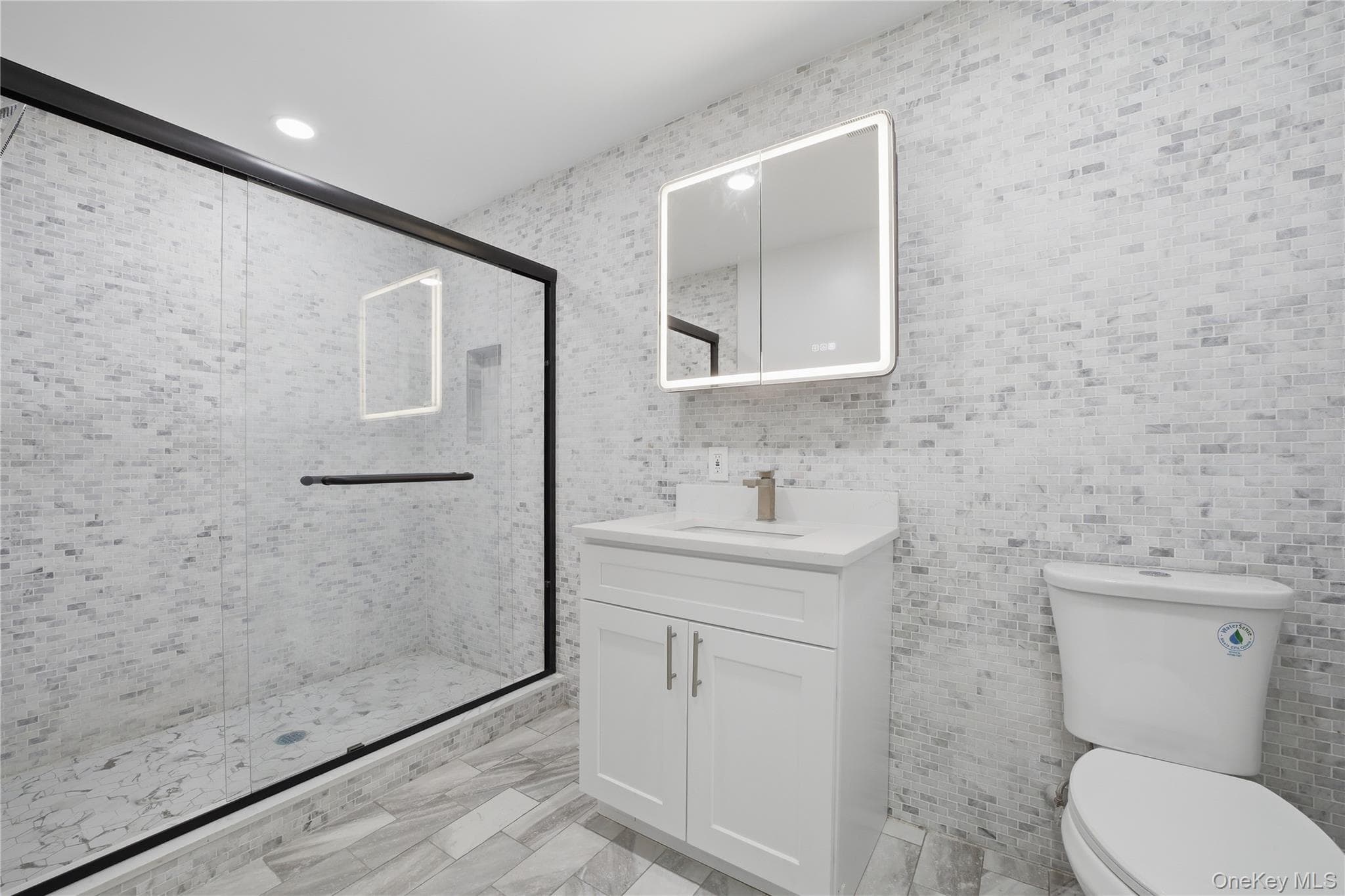 12 E Mount Airy Road thumbnail 20