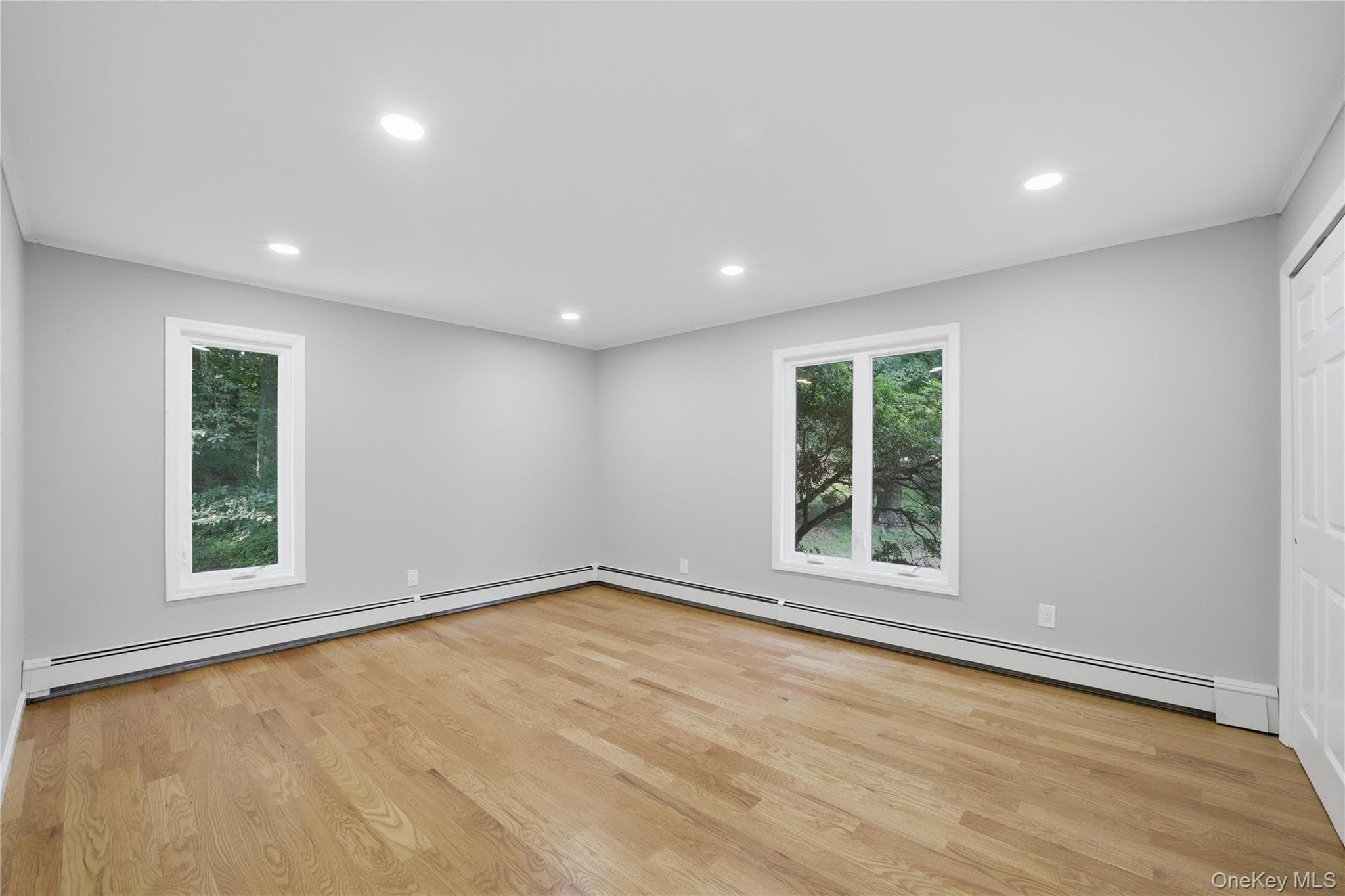 12 E Mount Airy Road thumbnail 18