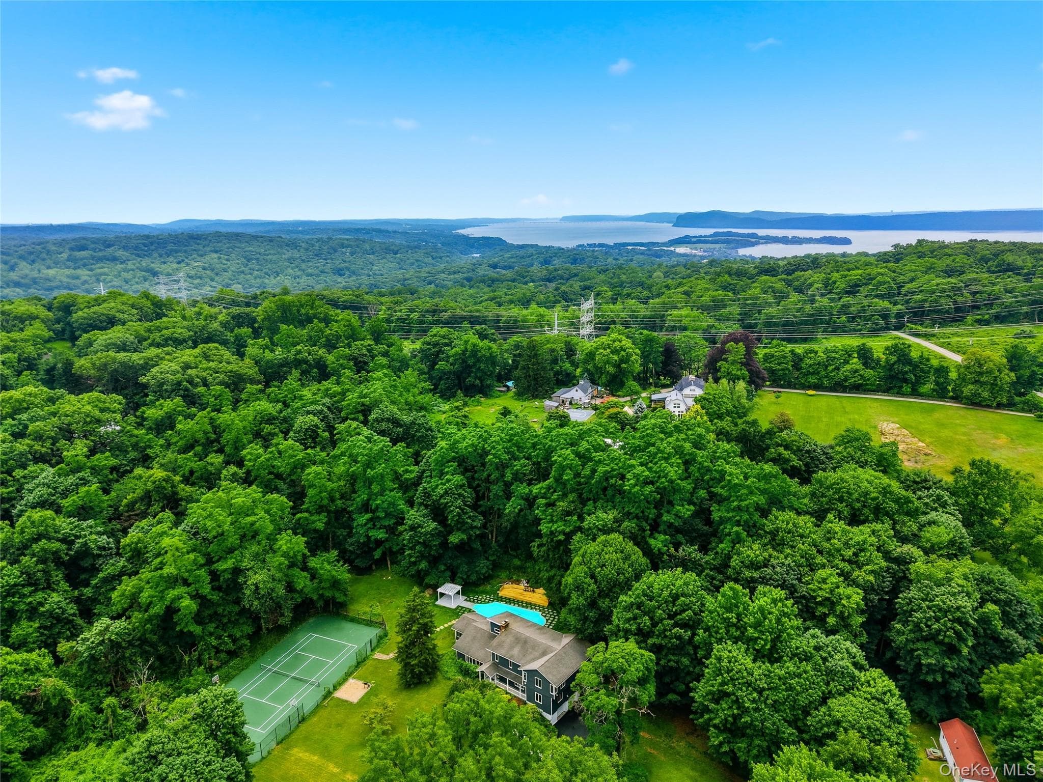 12 E Mount Airy Road thumbnail 48