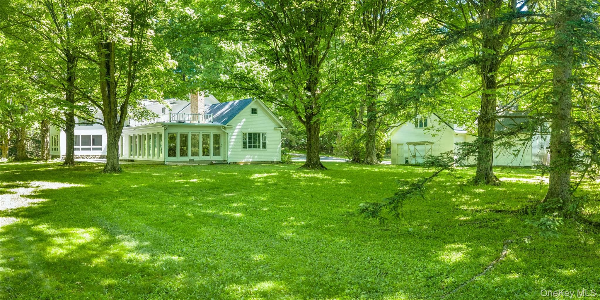64 S Quaker Hill Road thumbnail 3