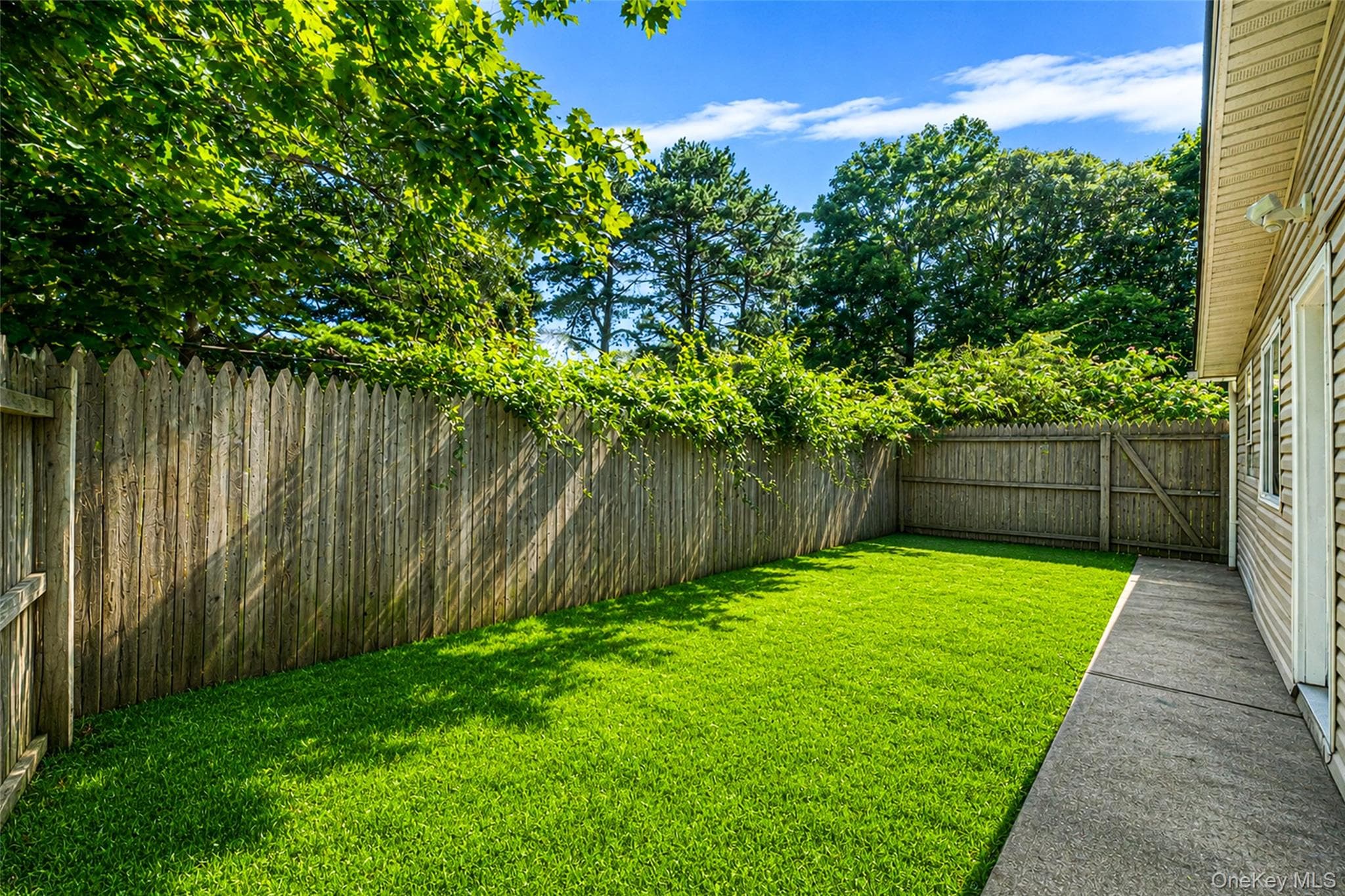 1641 E 3rd Avenue thumbnail 18