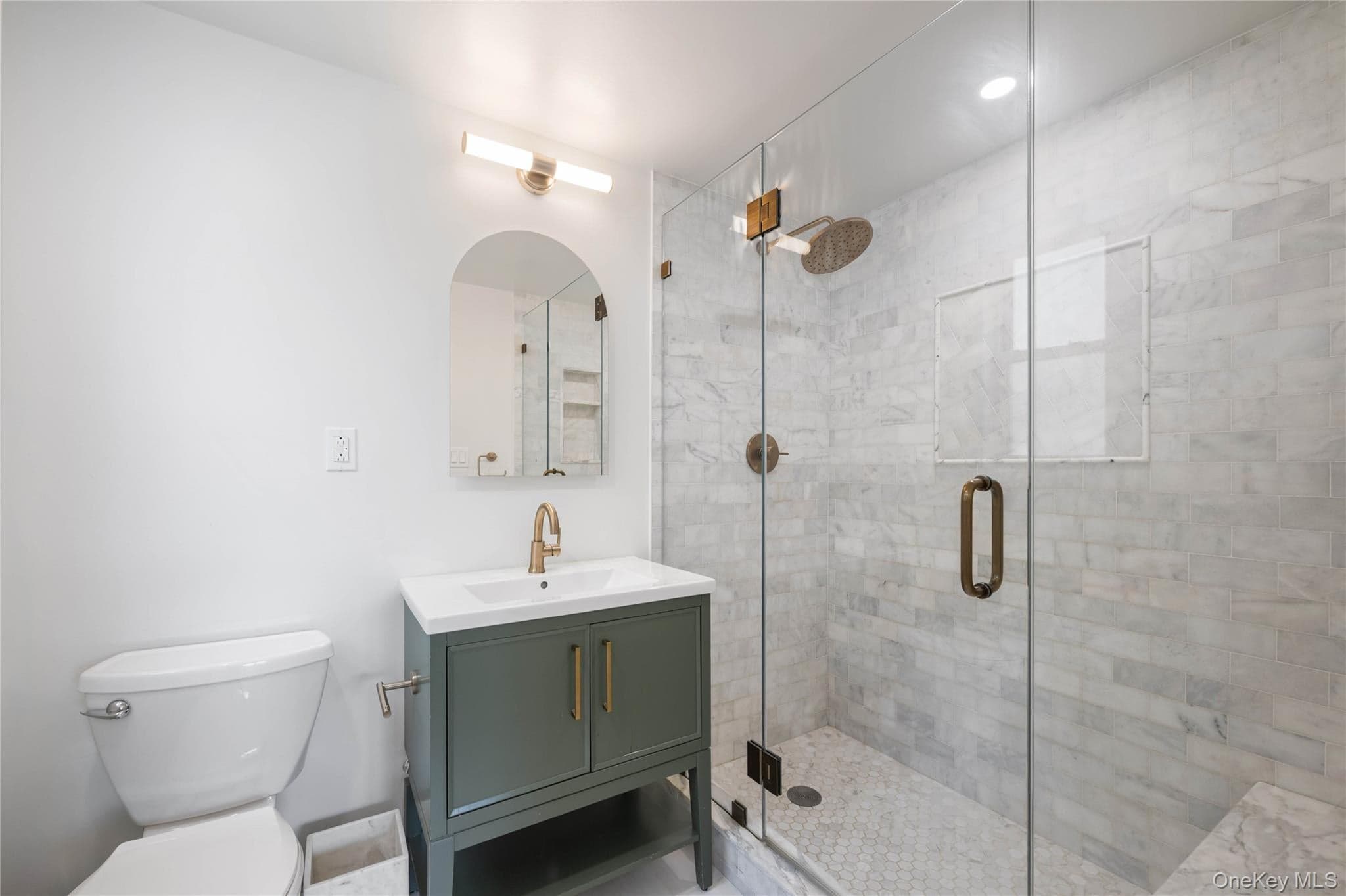 3725 Henry Hudson Parkway Unit: 3DE thumbnail 13