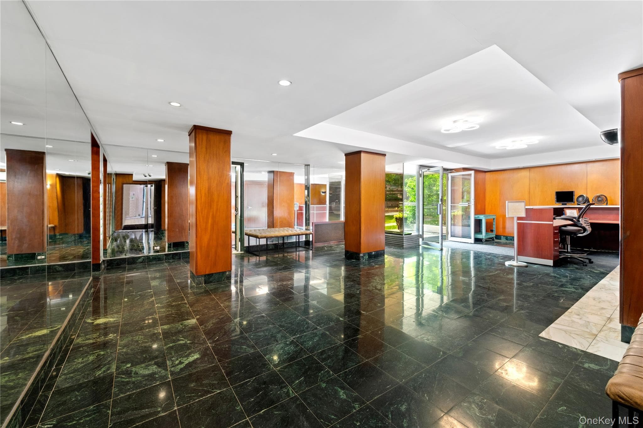 3725 Henry Hudson Parkway Unit: 3DE thumbnail 18
