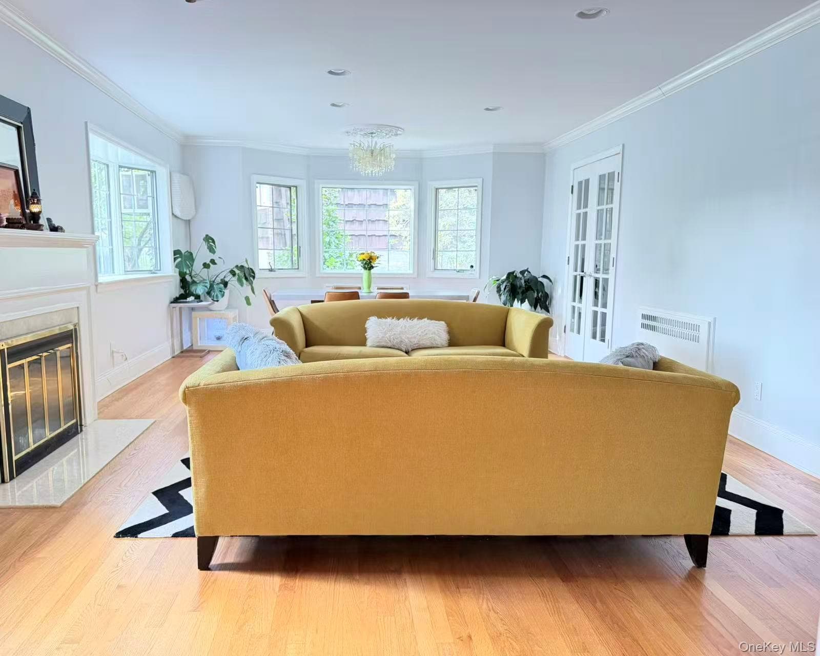 11 W Terrace Road thumbnail 2
