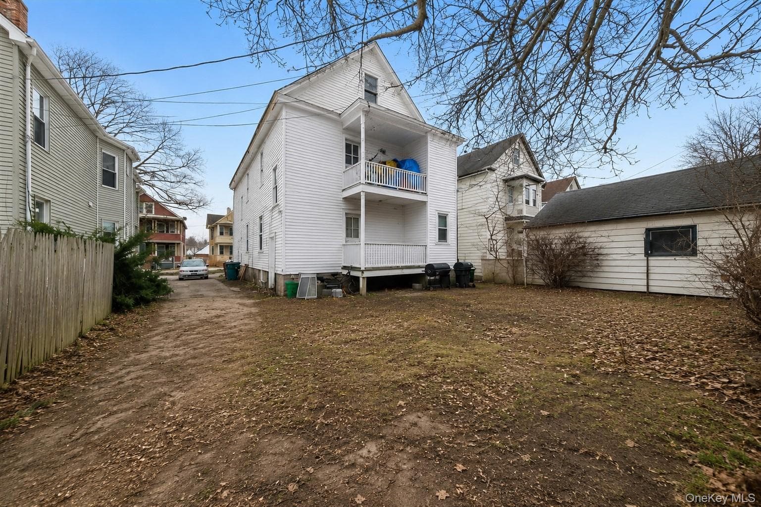 33 Manitou Avenue thumbnail 14