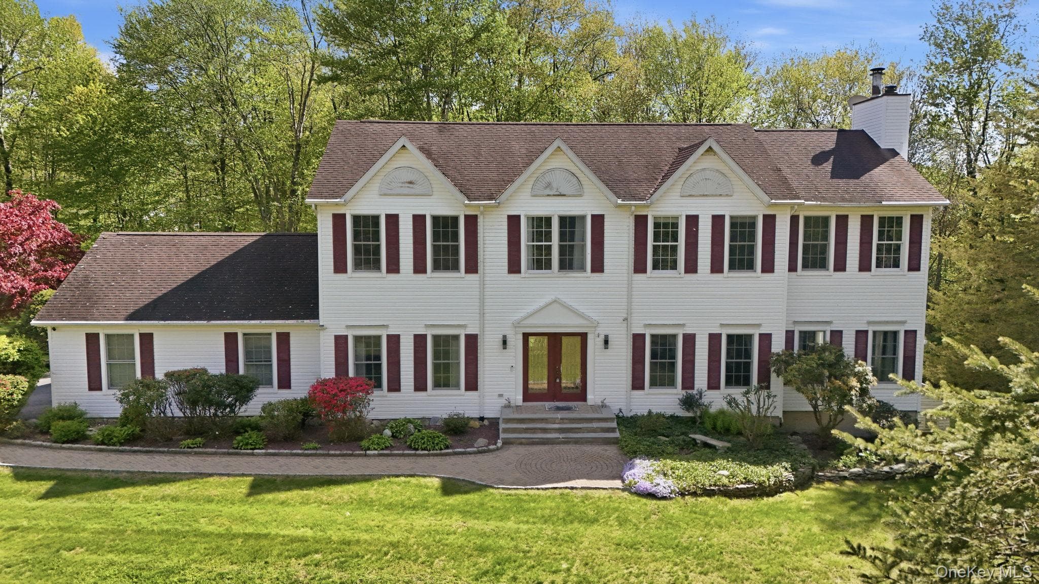 28 Sassinoro Drive photo 1