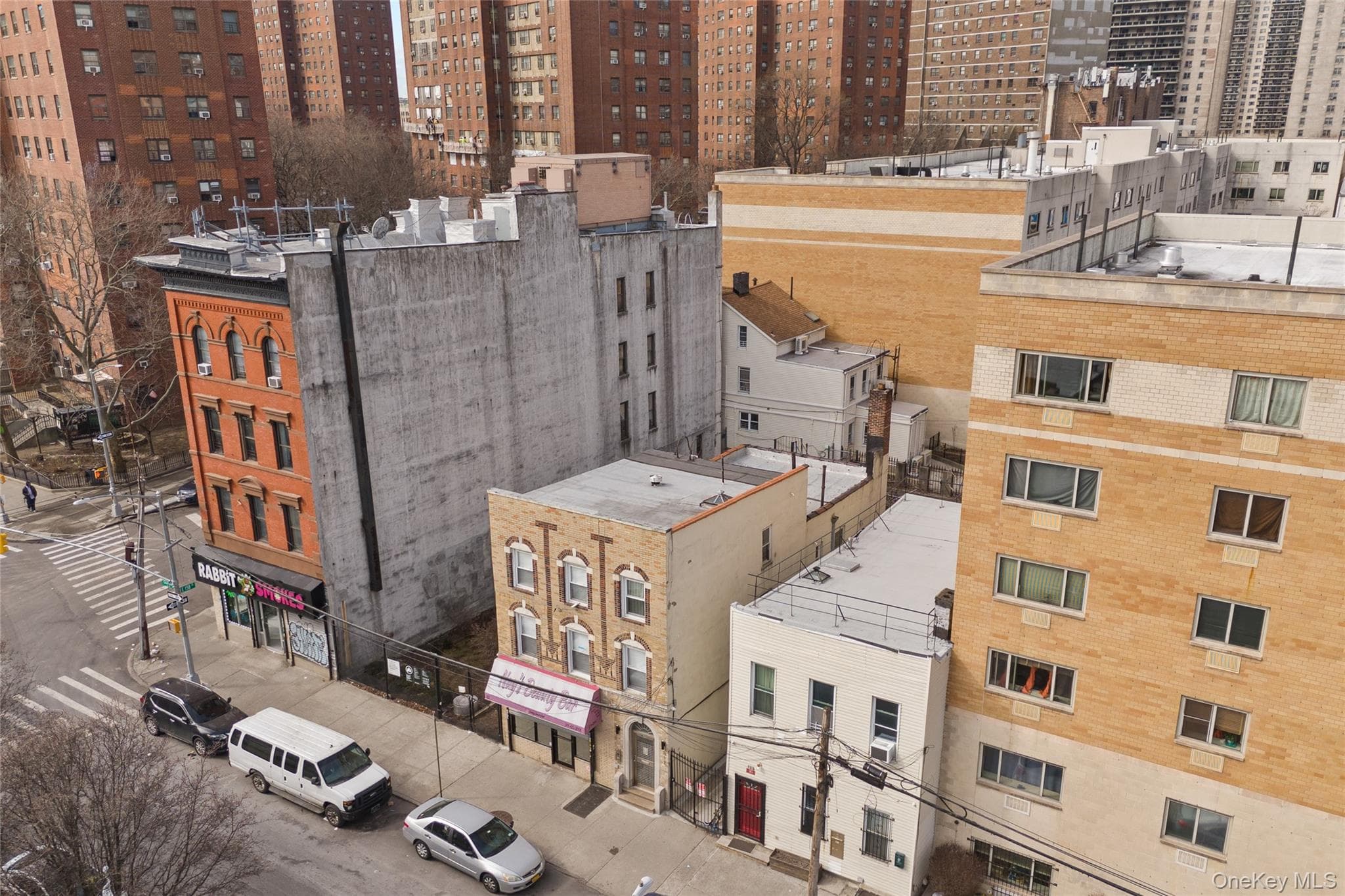 811 Courtlandt Avenue thumbnail 8