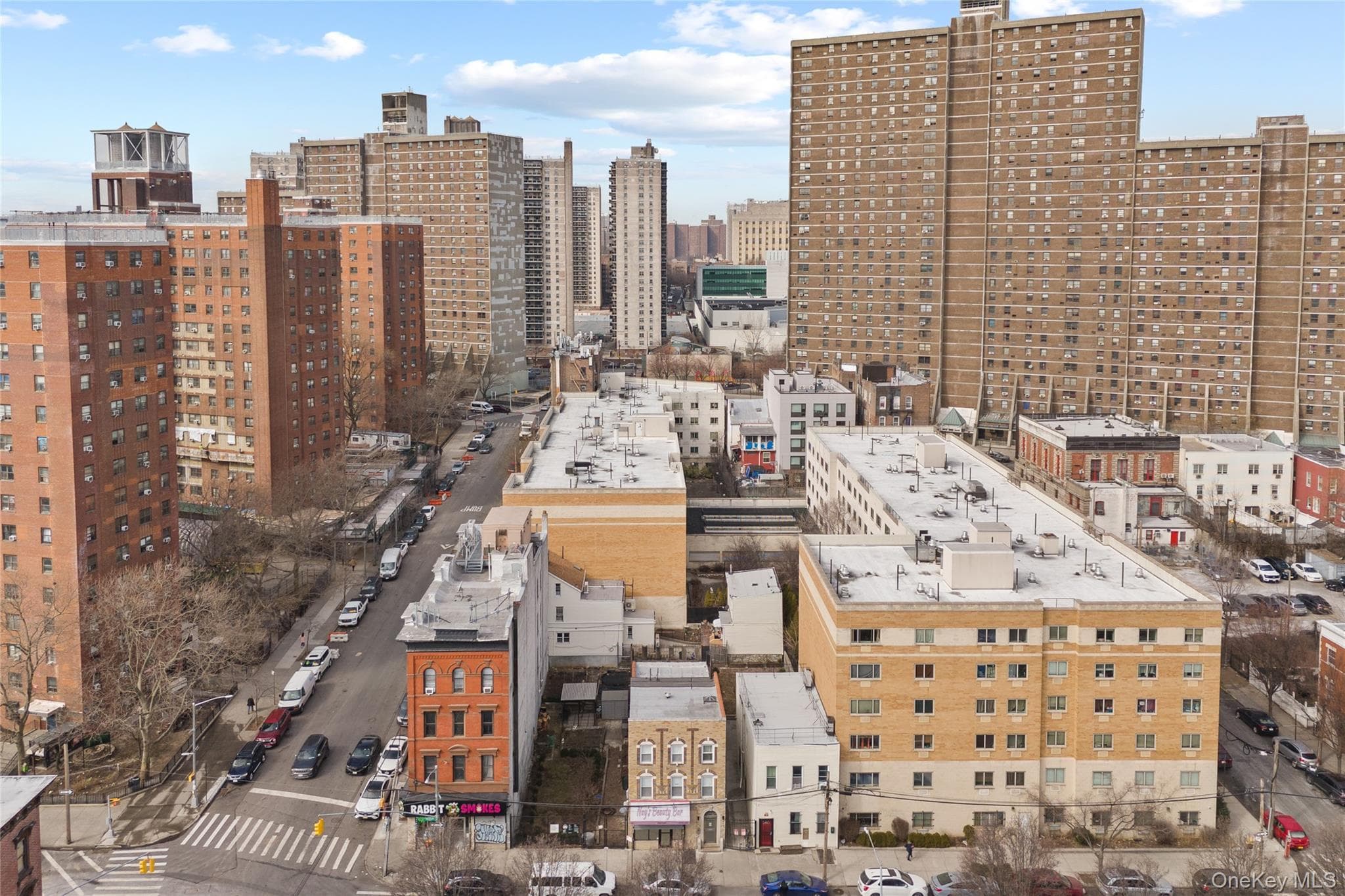 811 Courtlandt Avenue thumbnail 6
