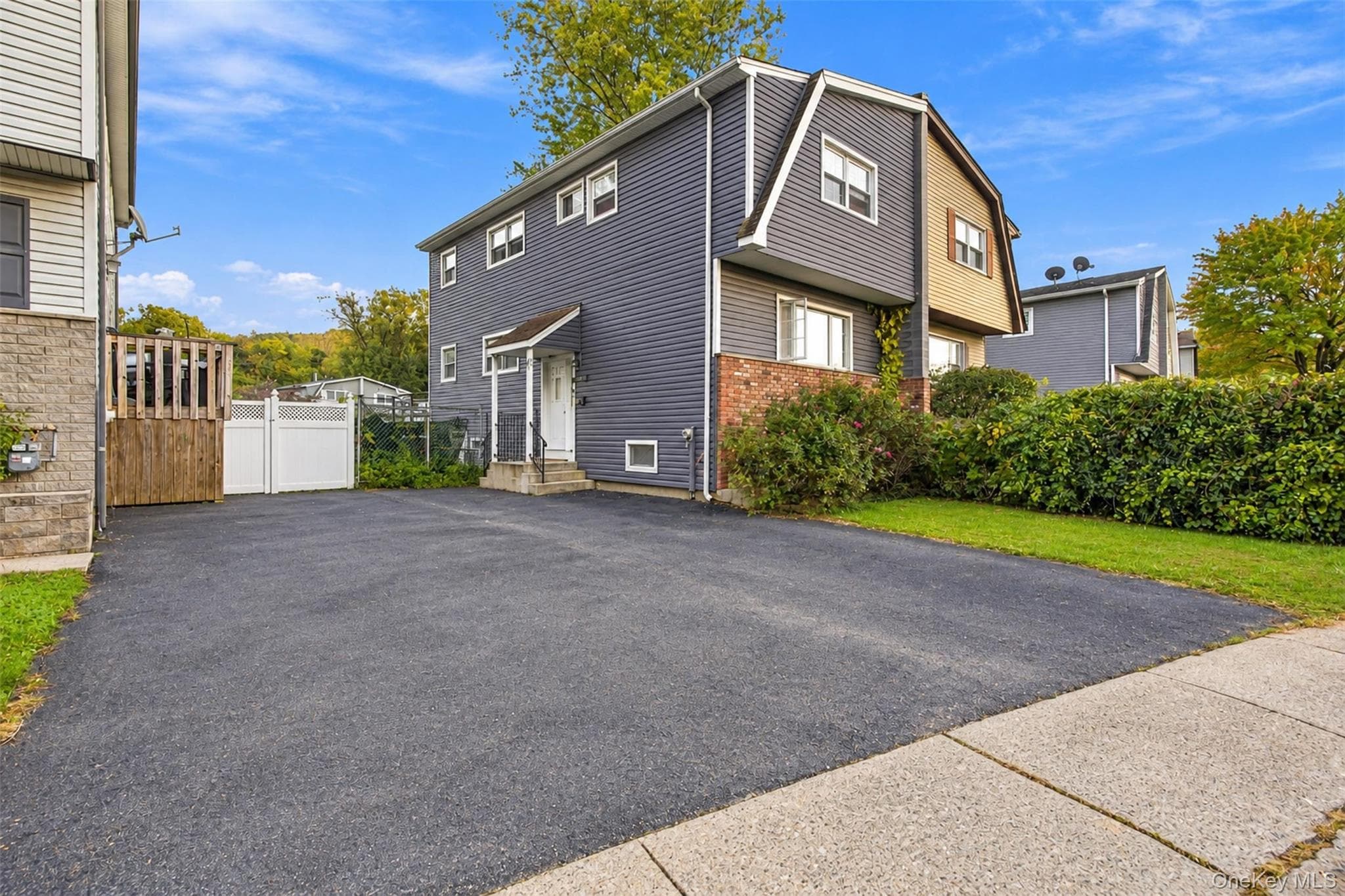 26 Temple Lane, Suffern