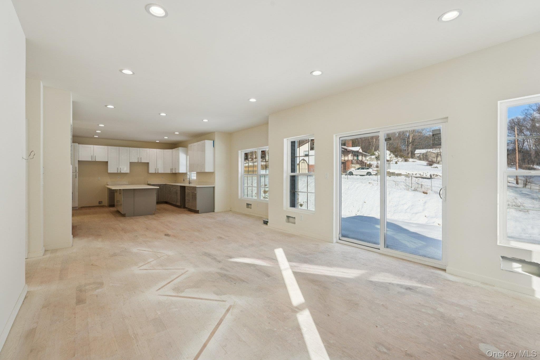 10 Vargas (aka 70 Jessup Ln) Circle thumbnail 8