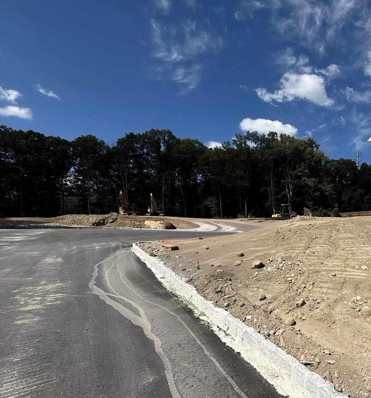 10 Vargas (aka 70 Jessup Ln) Circle thumbnail 29