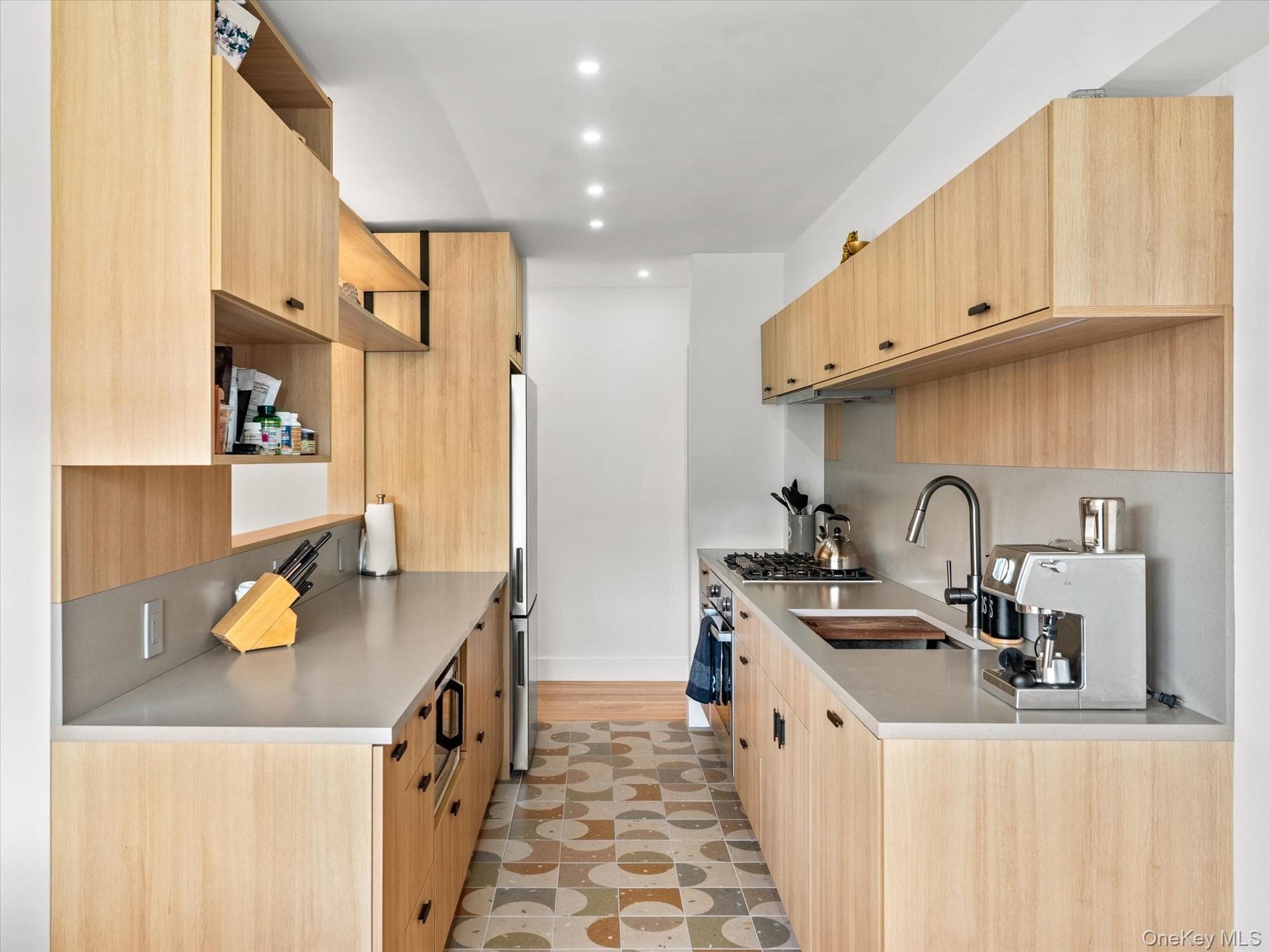 153-25 88th Street Unit: 5K thumbnail 7
