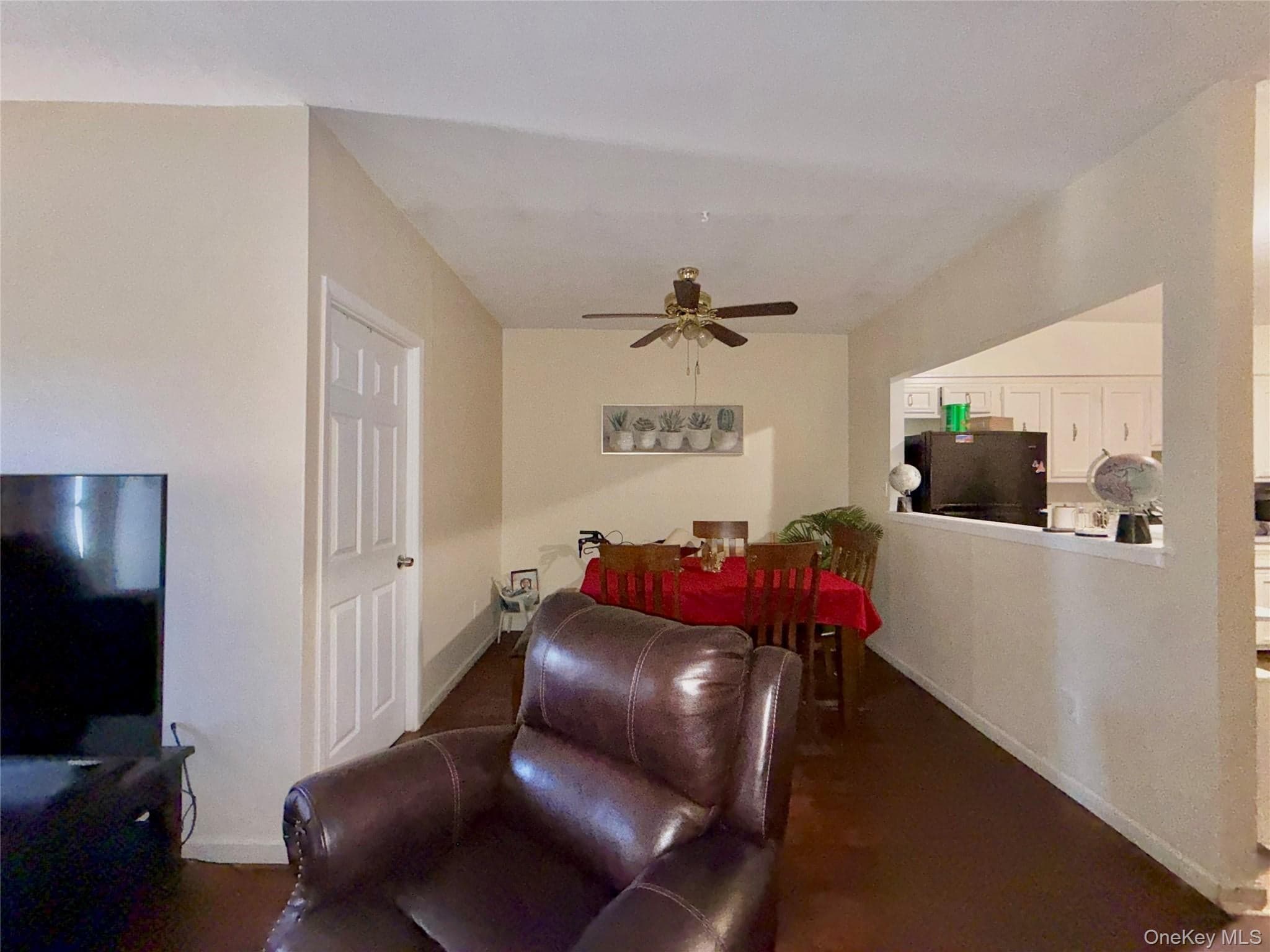 115-07 Linden Boulevard thumbnail 7