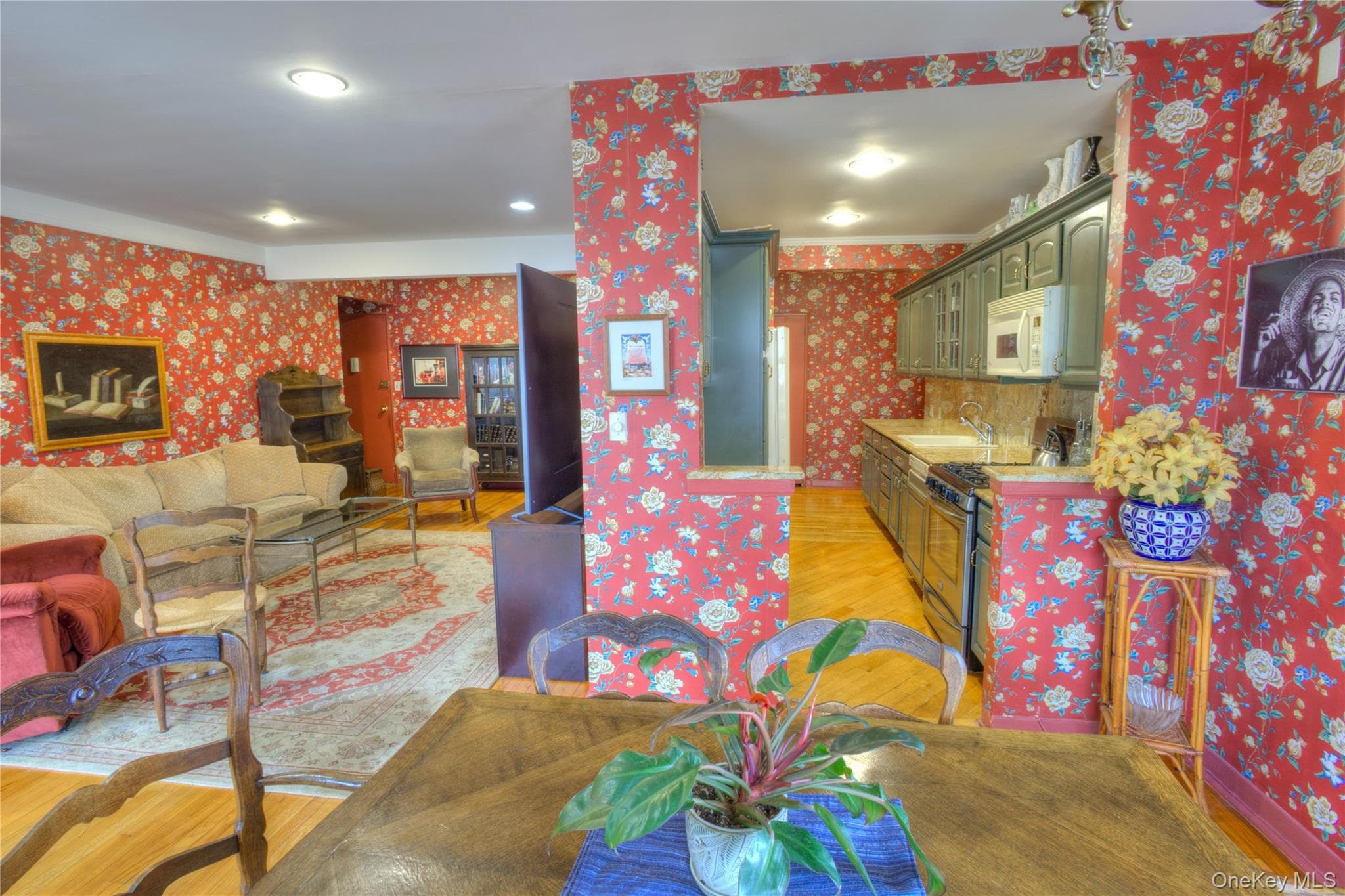 75 S Middle Neck Road Unit: 4-G thumbnail 14
