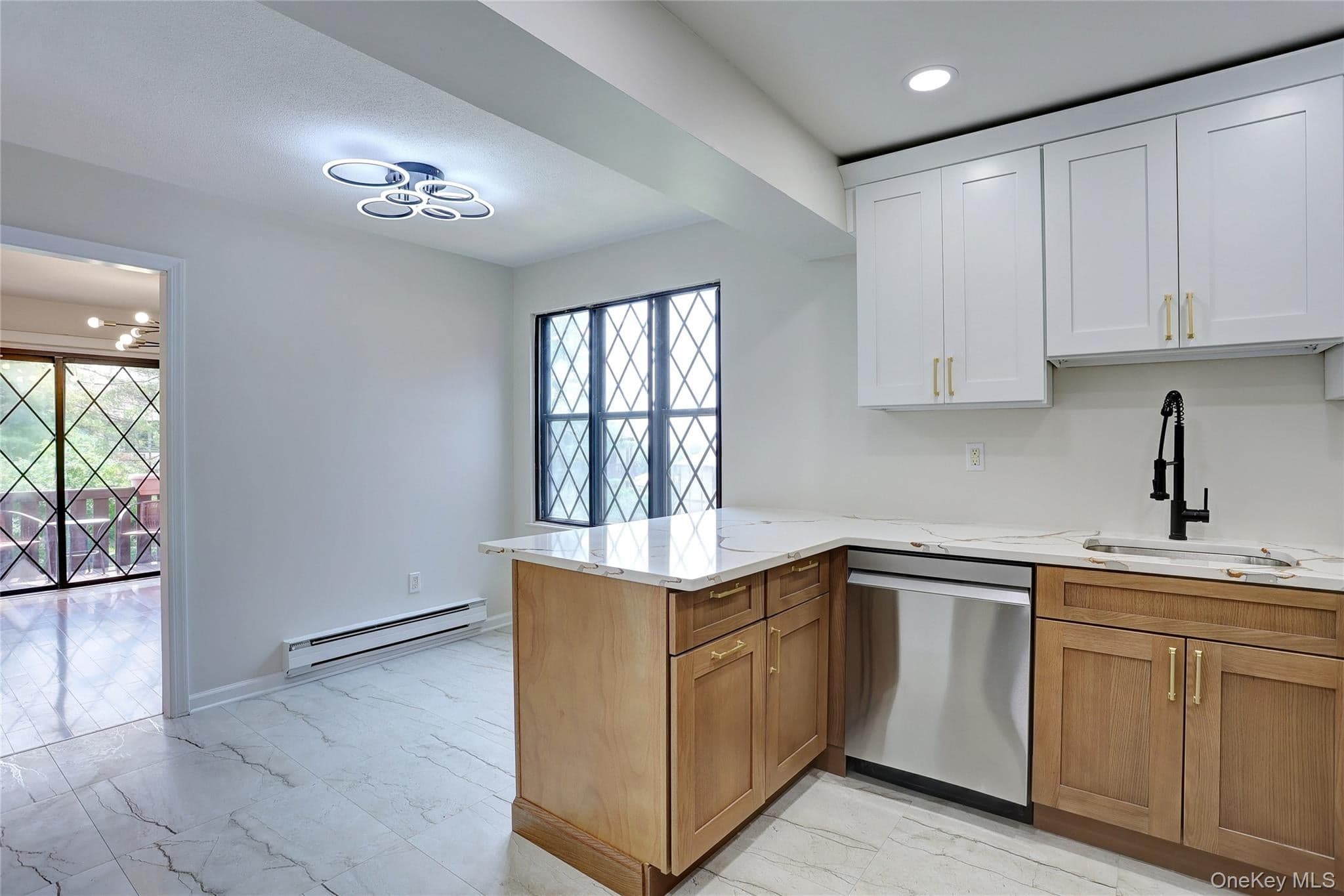 597 Sierra Vista Lane thumbnail 6