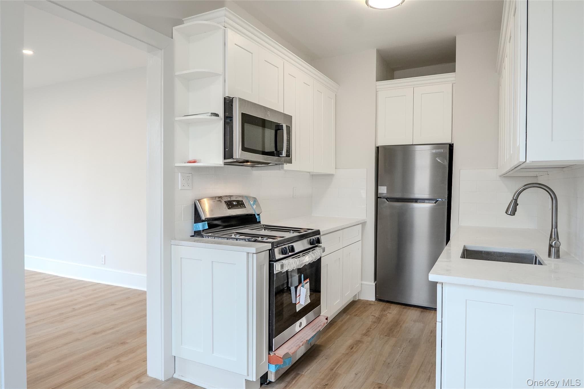 155-17 Sanford Avenue Unit: 5B thumbnail 3